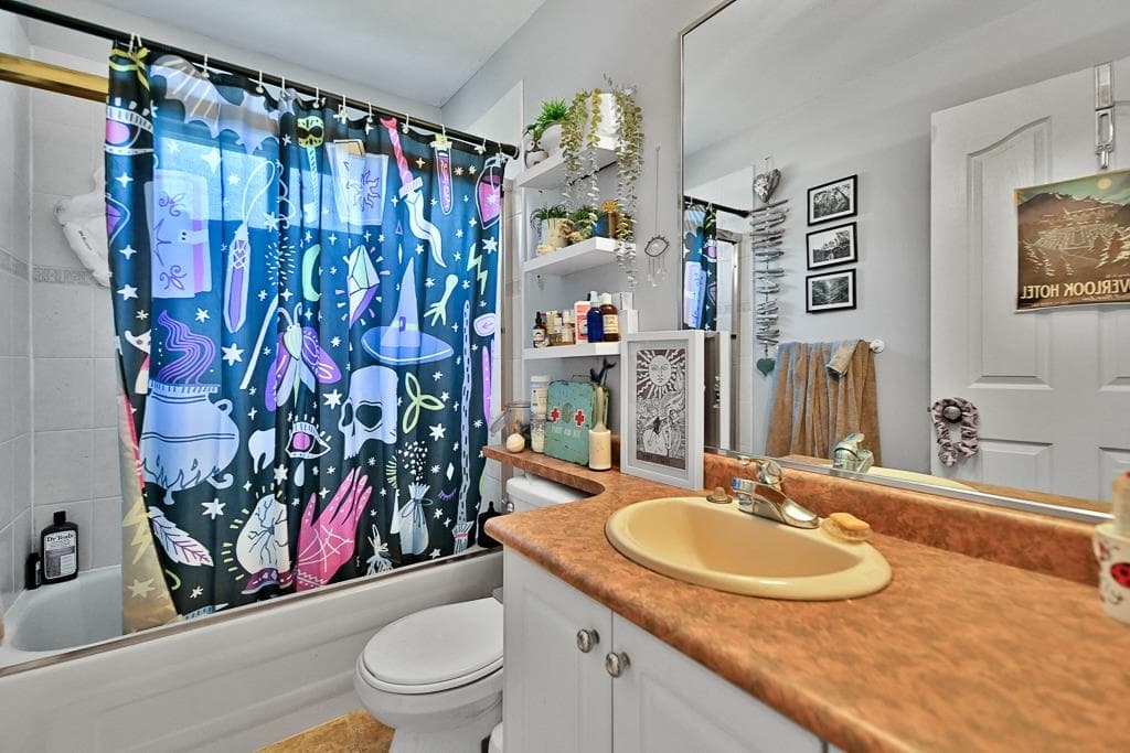 21008 Barker Avenue, Maple Ridge, V2X 8R6 — photo 5