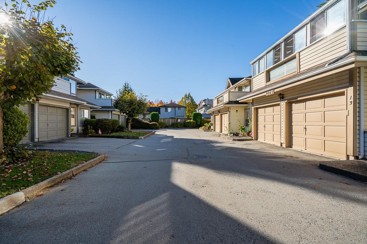 9 - 9947 151 Street, Surrey, V3R 9A1 — photo 4