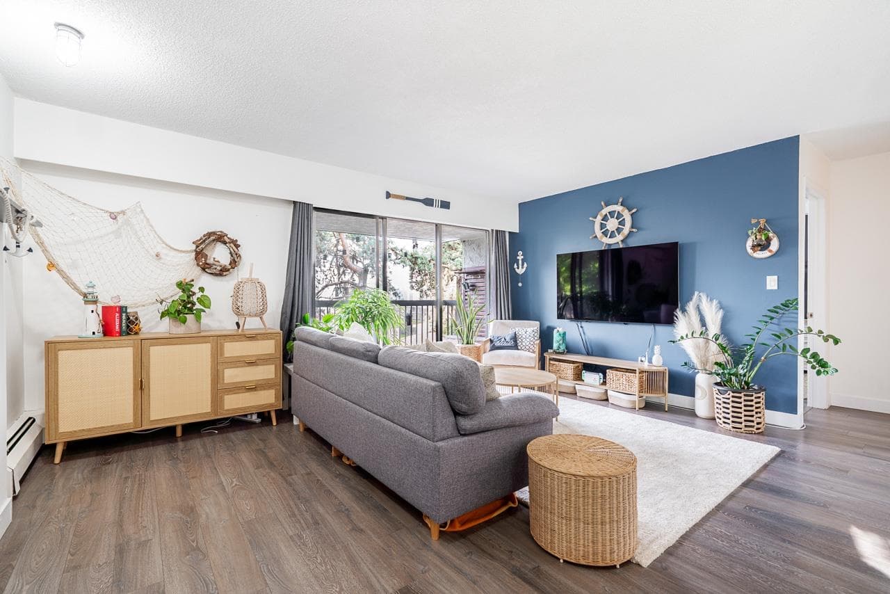 207 - 1025 Cornwall Street, New Westminster, V3M 1S1 — photo 3