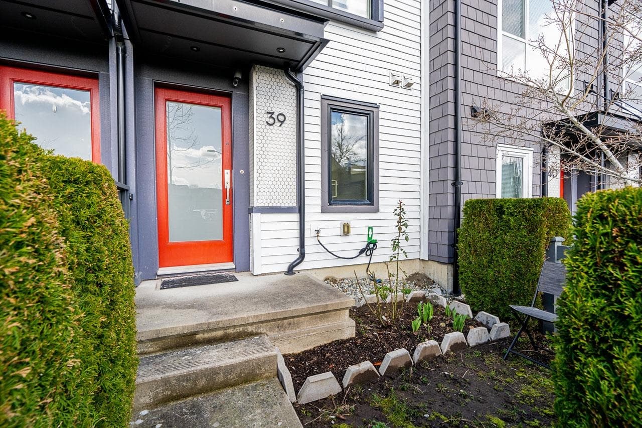 39 - 19159 Watkins Drive, Surrey, V4N 6P7 — photo 3