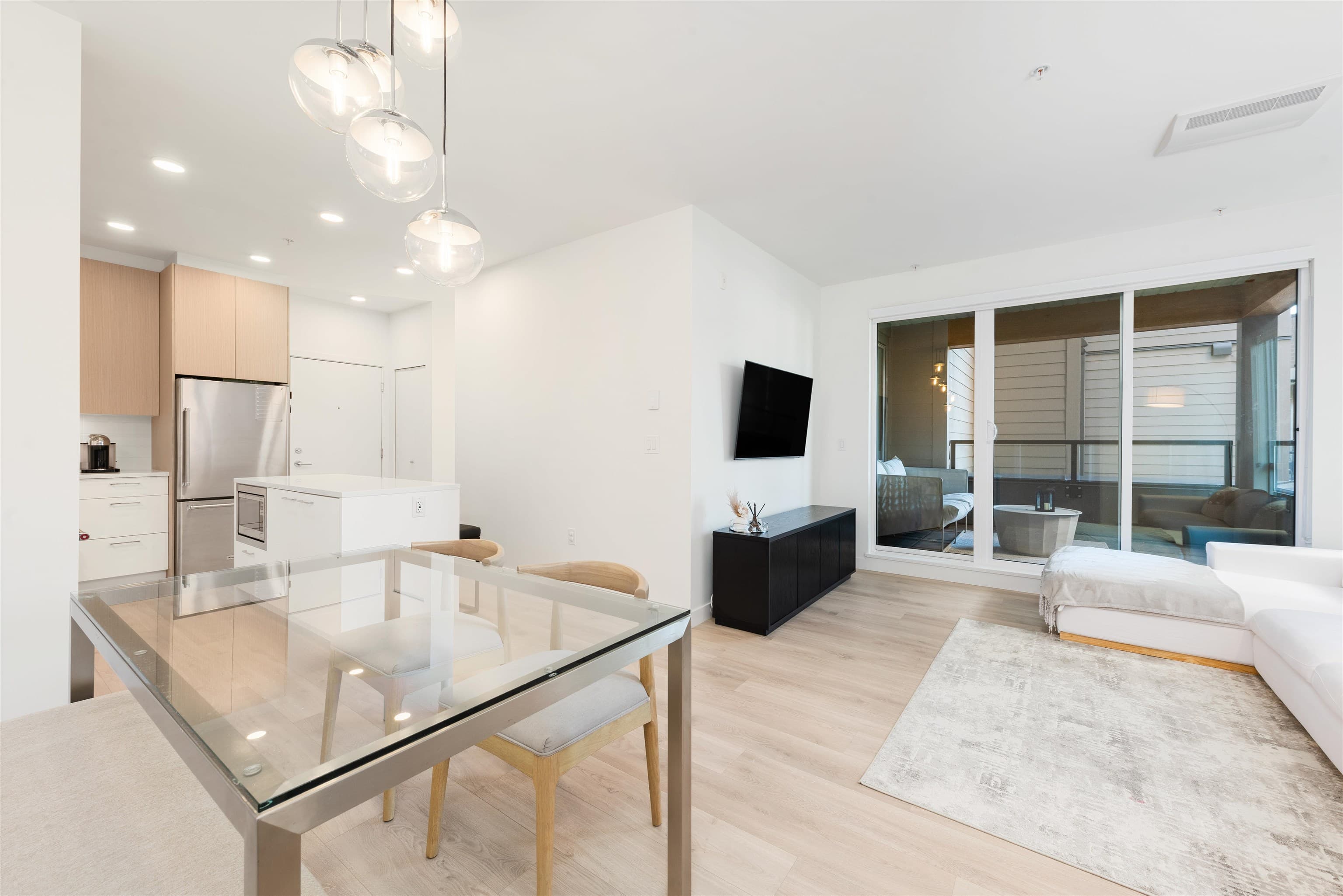 222 - 7588 16th Street, Burnaby, V3N 0H8 — photo 2