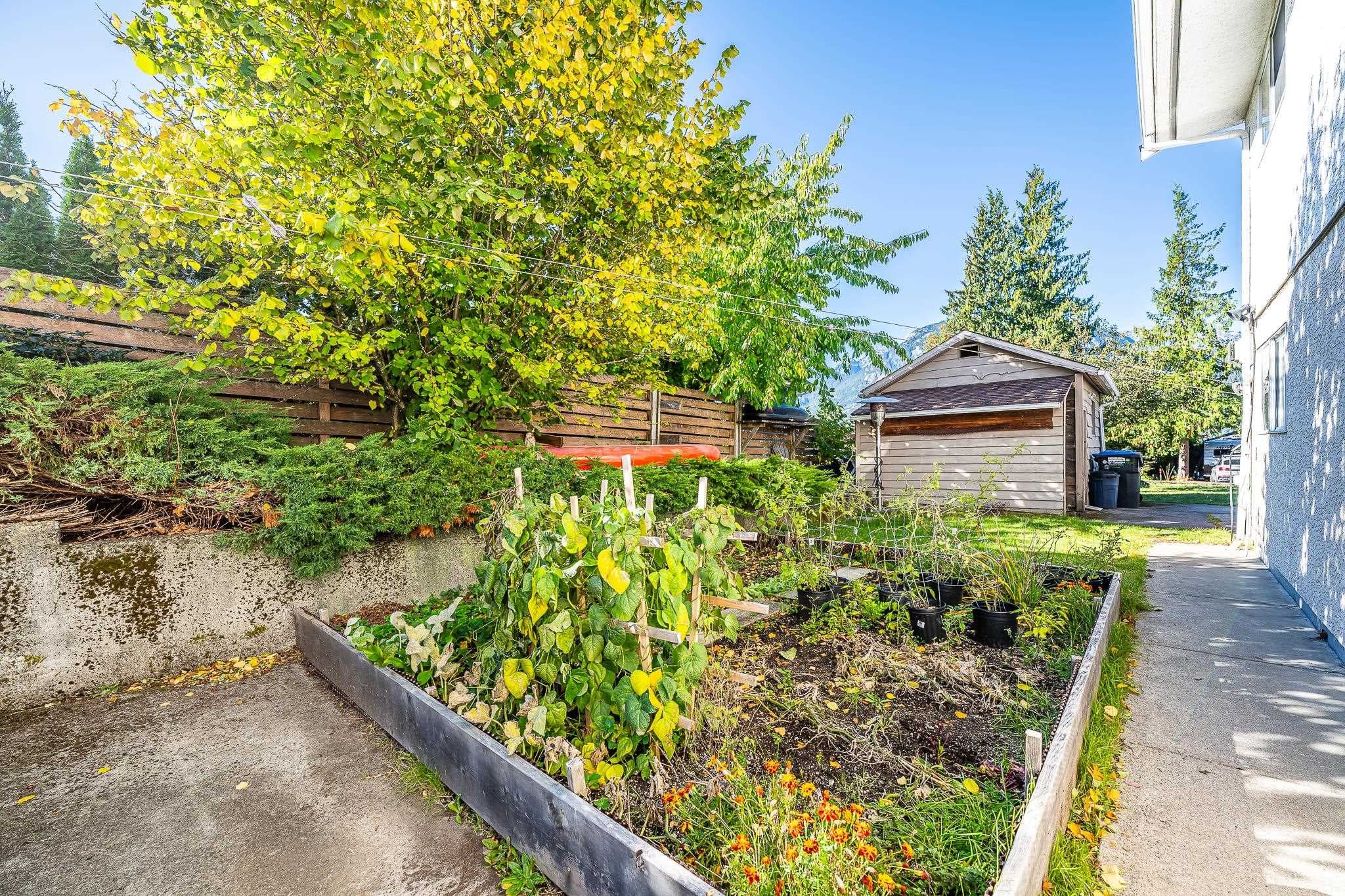 2332 Argyle Crescent, Squamish, V0N 1T0 — photo 5