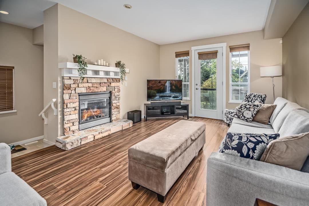 161 Fernway Drive, Port Moody, V3H 5M1 — photo 5
