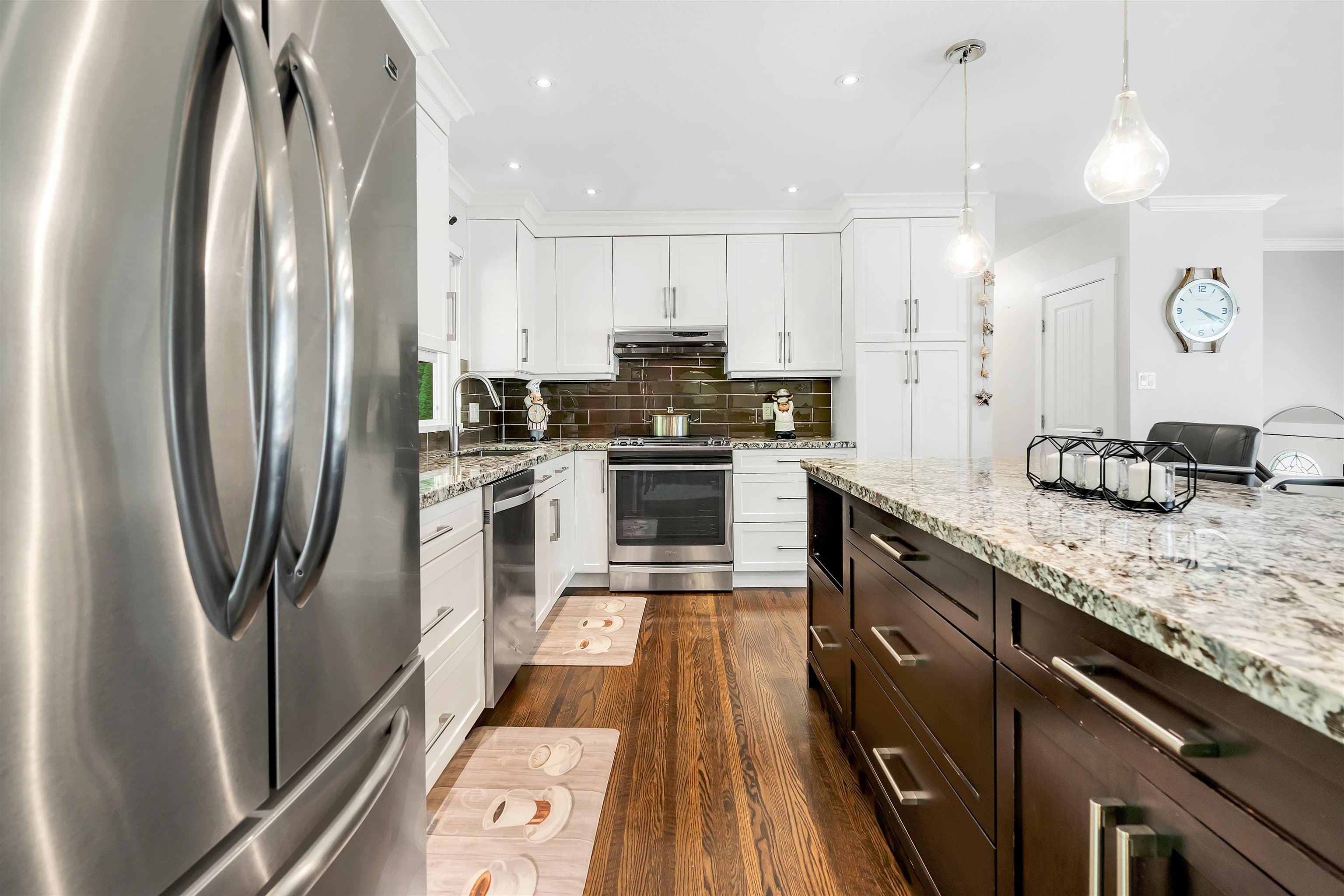 1638 Western Drive, Port Coquitlam, V3C 2X3 — photo 2