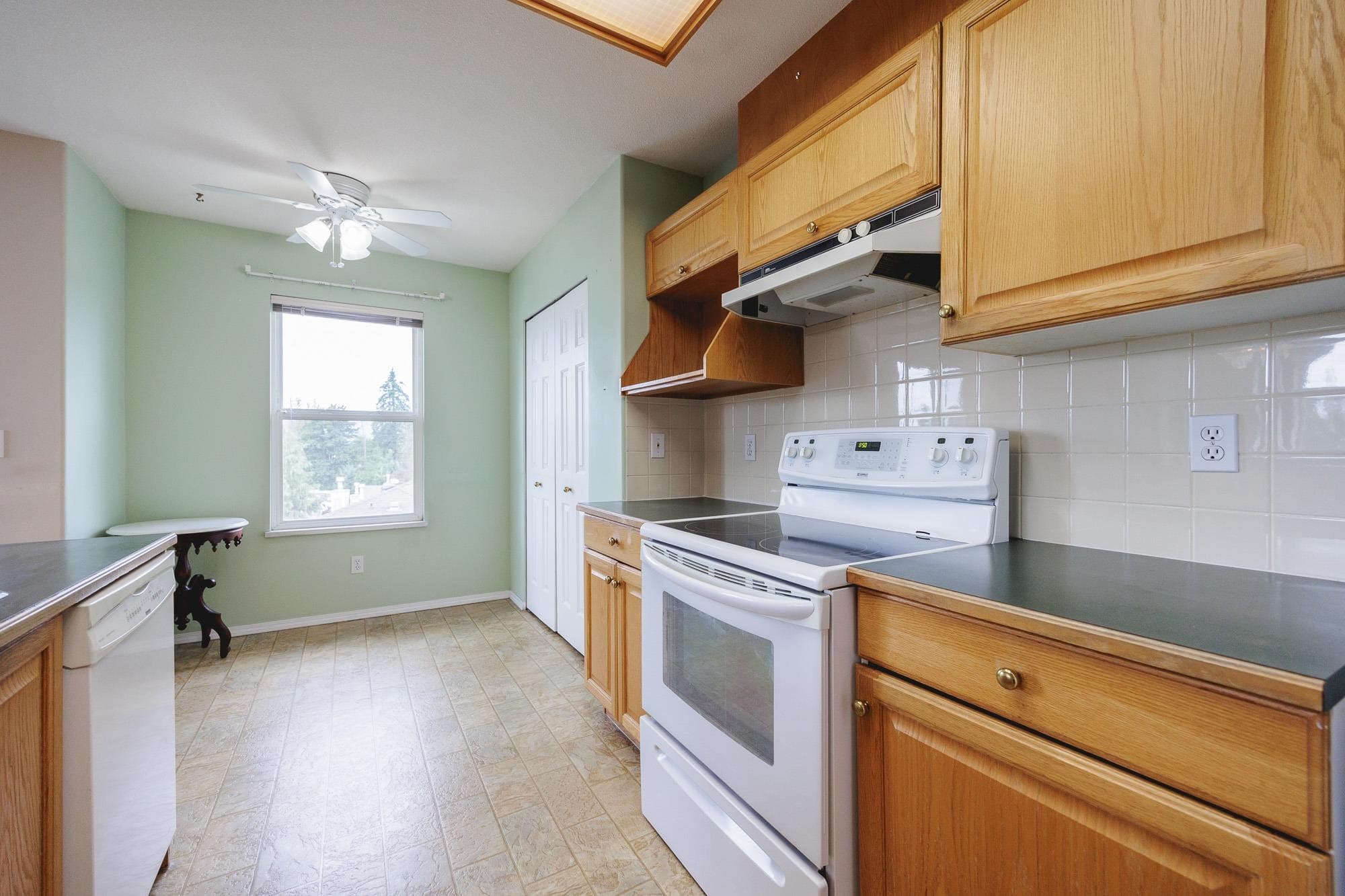 305 - 20381 96 Avenue, Langley, V1M 2L1 — photo 5