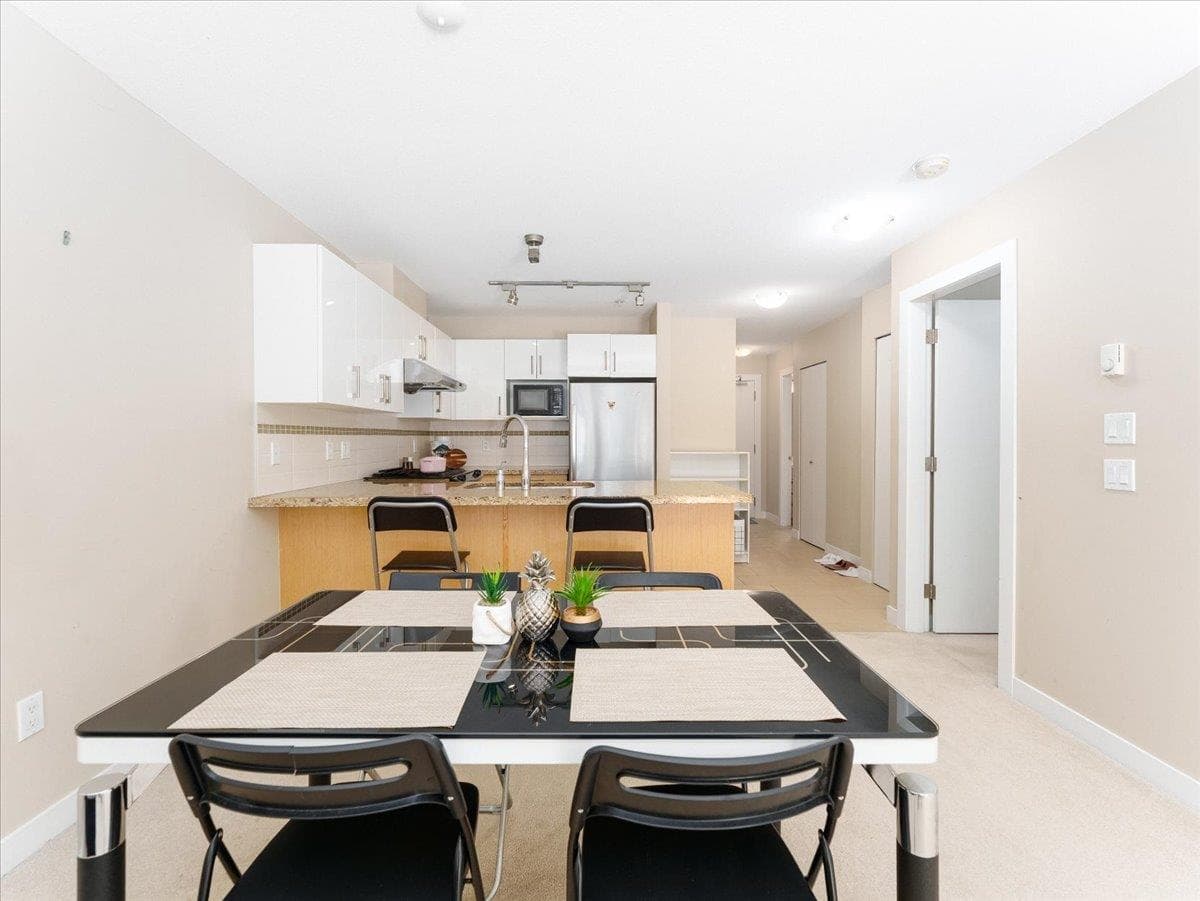 101 - 6800 Eckersley Road, Richmond, V6Y 0E7 — photo 4
