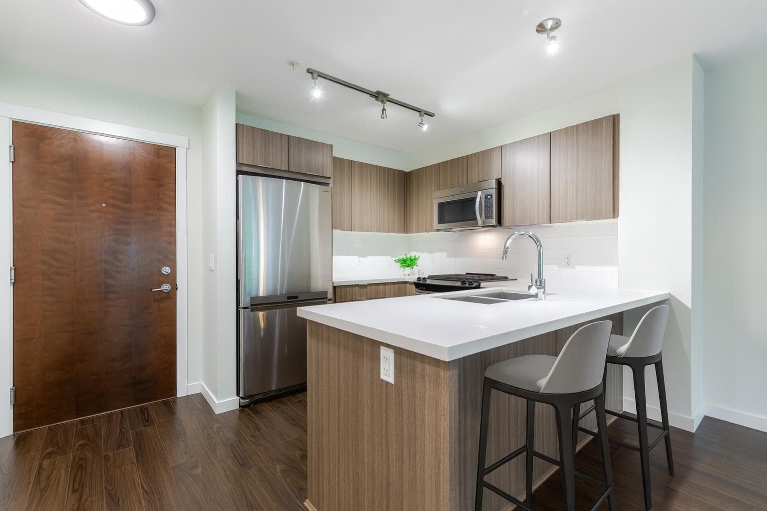 217 - 3323 151 Street, Surrey, V3Z 0L3 — photo 1