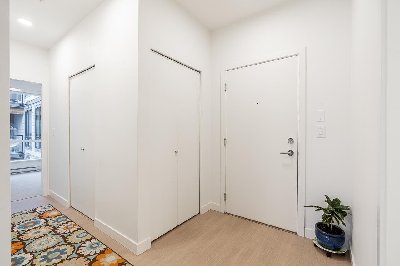 523 - 7599 15th Street, Burnaby, V3N 0H9 — photo 5