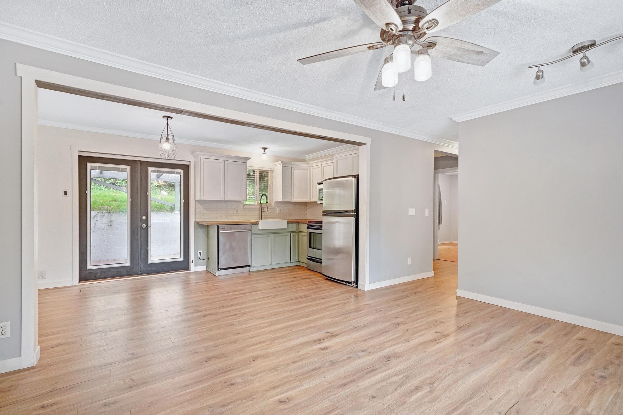 34898 Laburnum Avenue, Abbotsford, V2S 5J4 — photo 5