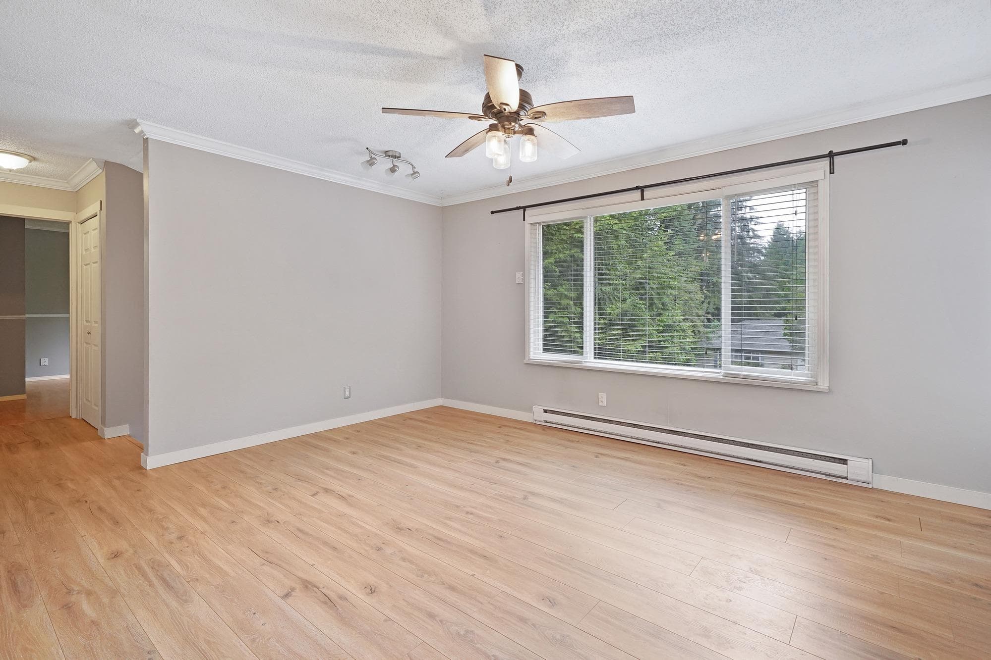 34898 Laburnum Avenue, Abbotsford, V2S 5J4 — photo 4