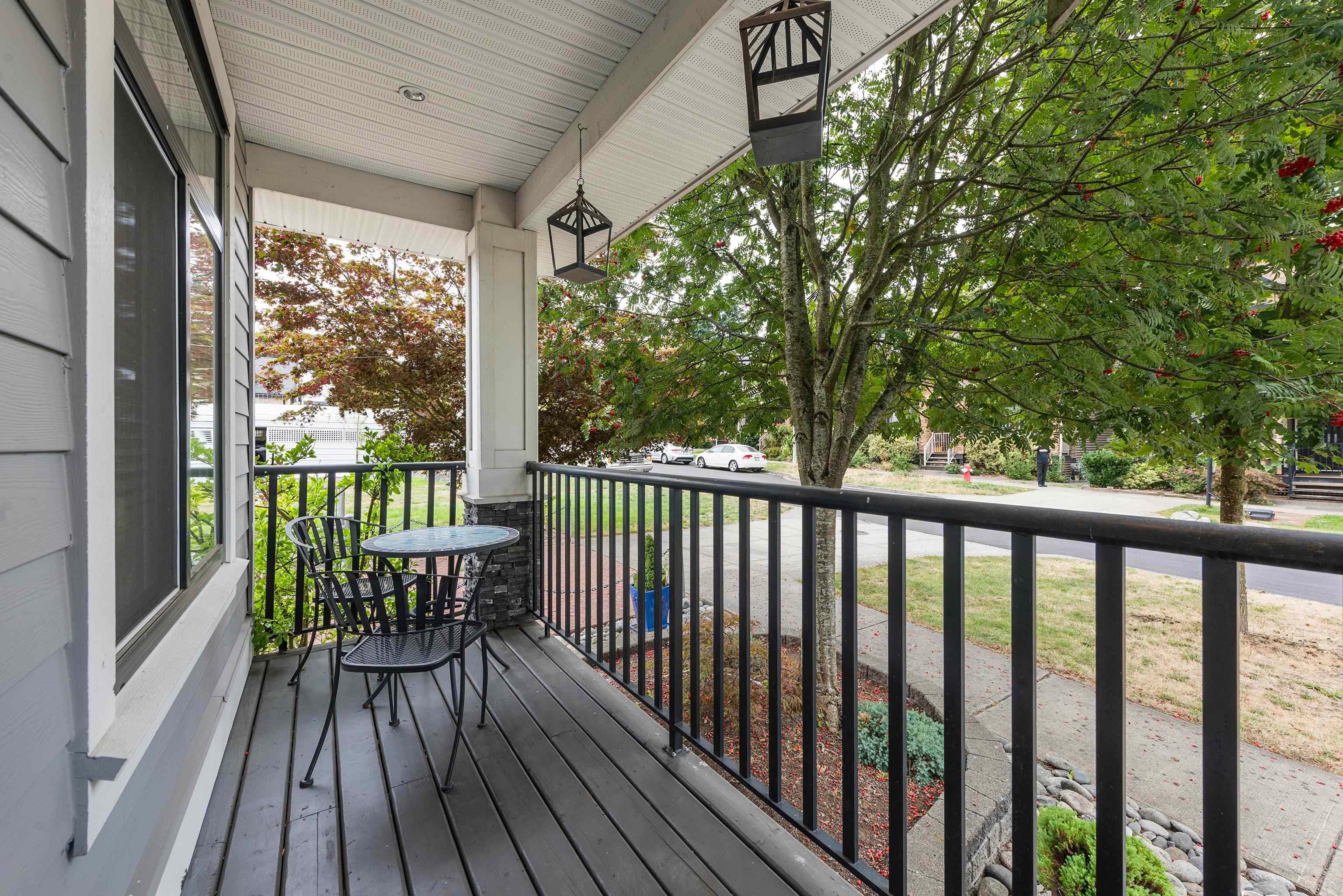 5911 131a Street, Surrey, V3X 0E4 — photo 3