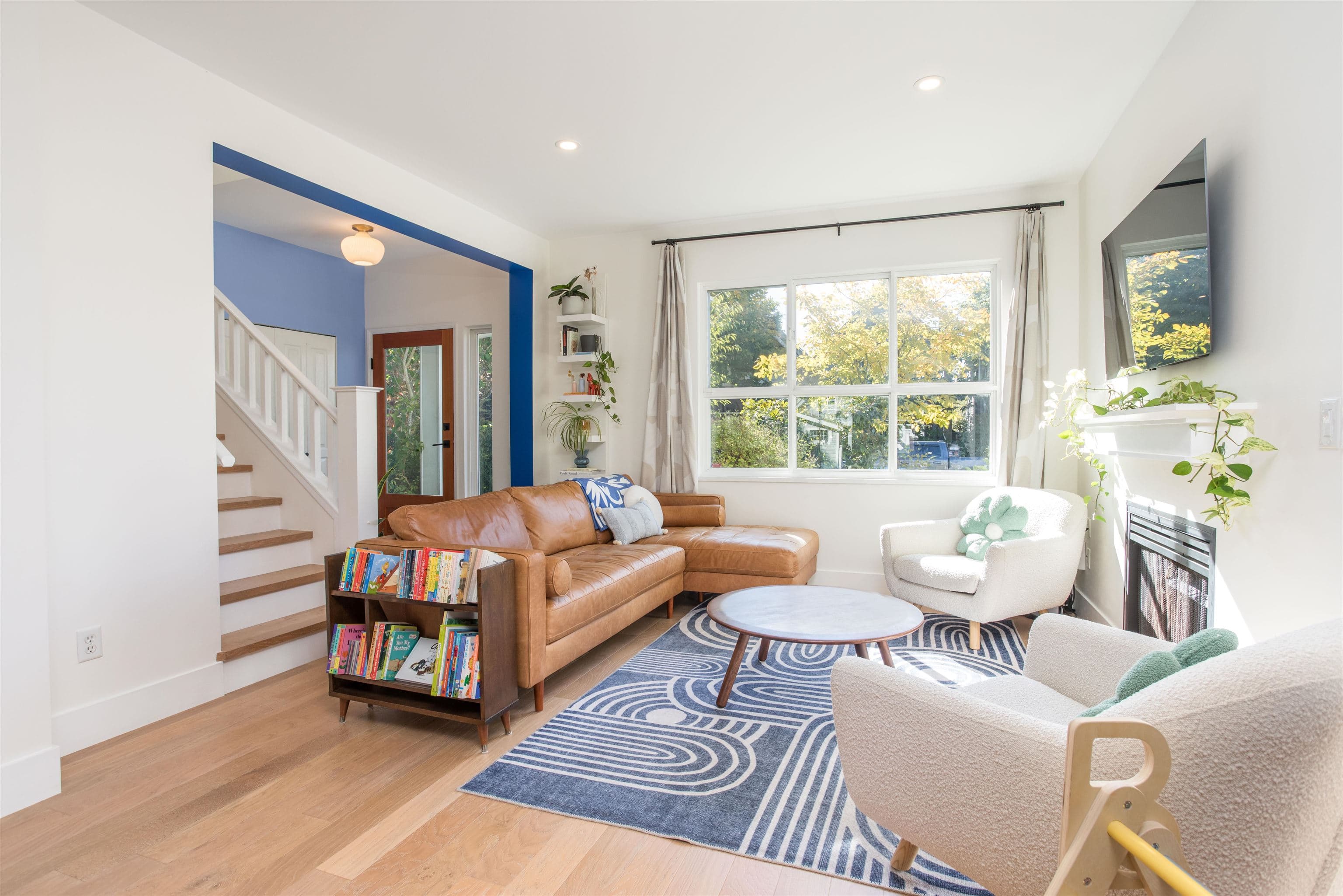 183 Star Crescent, New Westminster, V3M 6X6 — photo 3