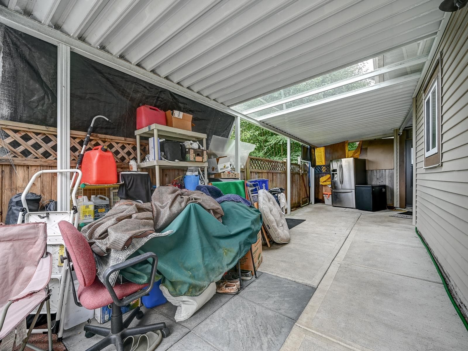 6050 Hardwick Street, Burnaby, V5G 1R6 — photo 3