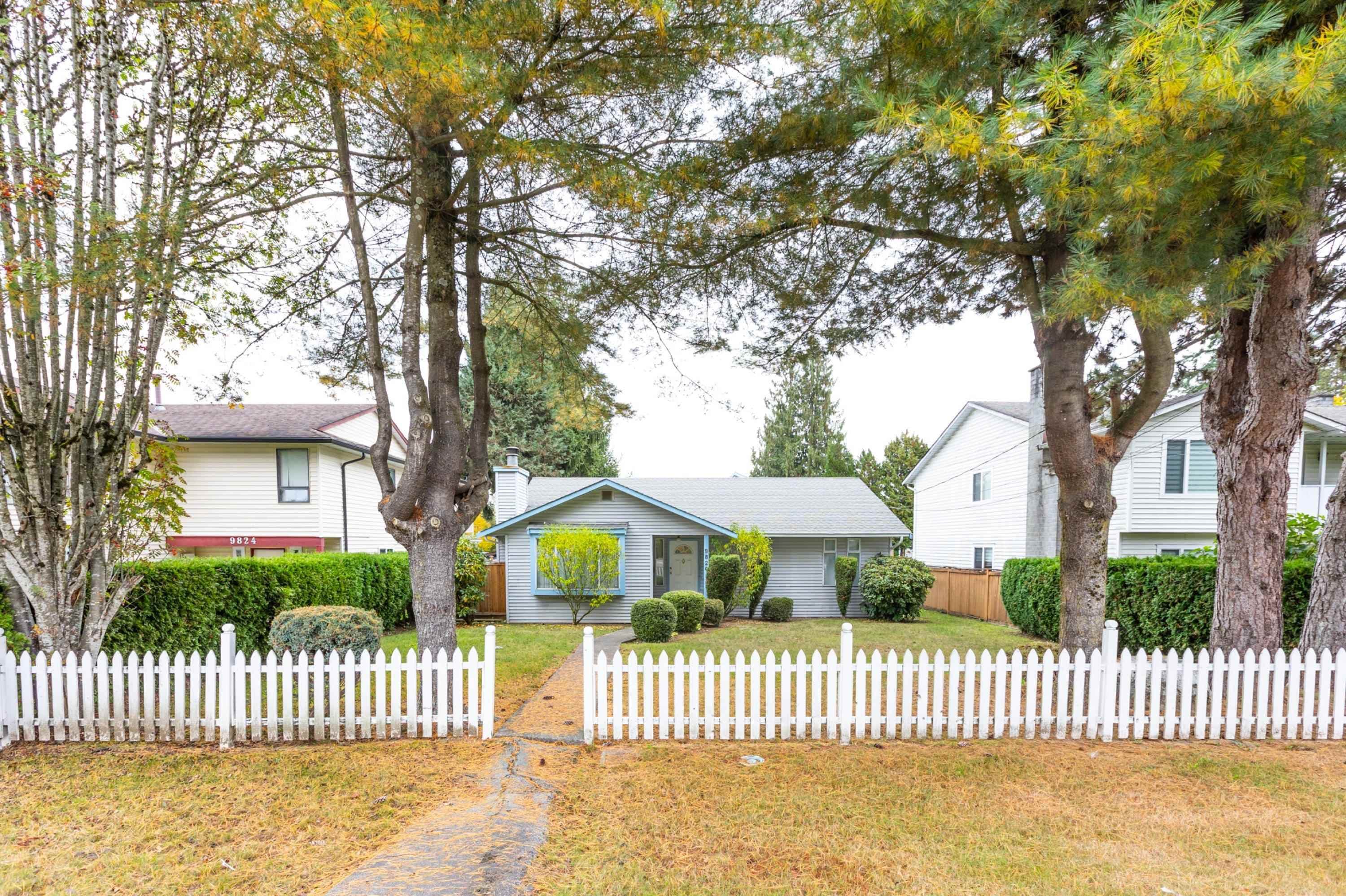9820 156 Street, Surrey