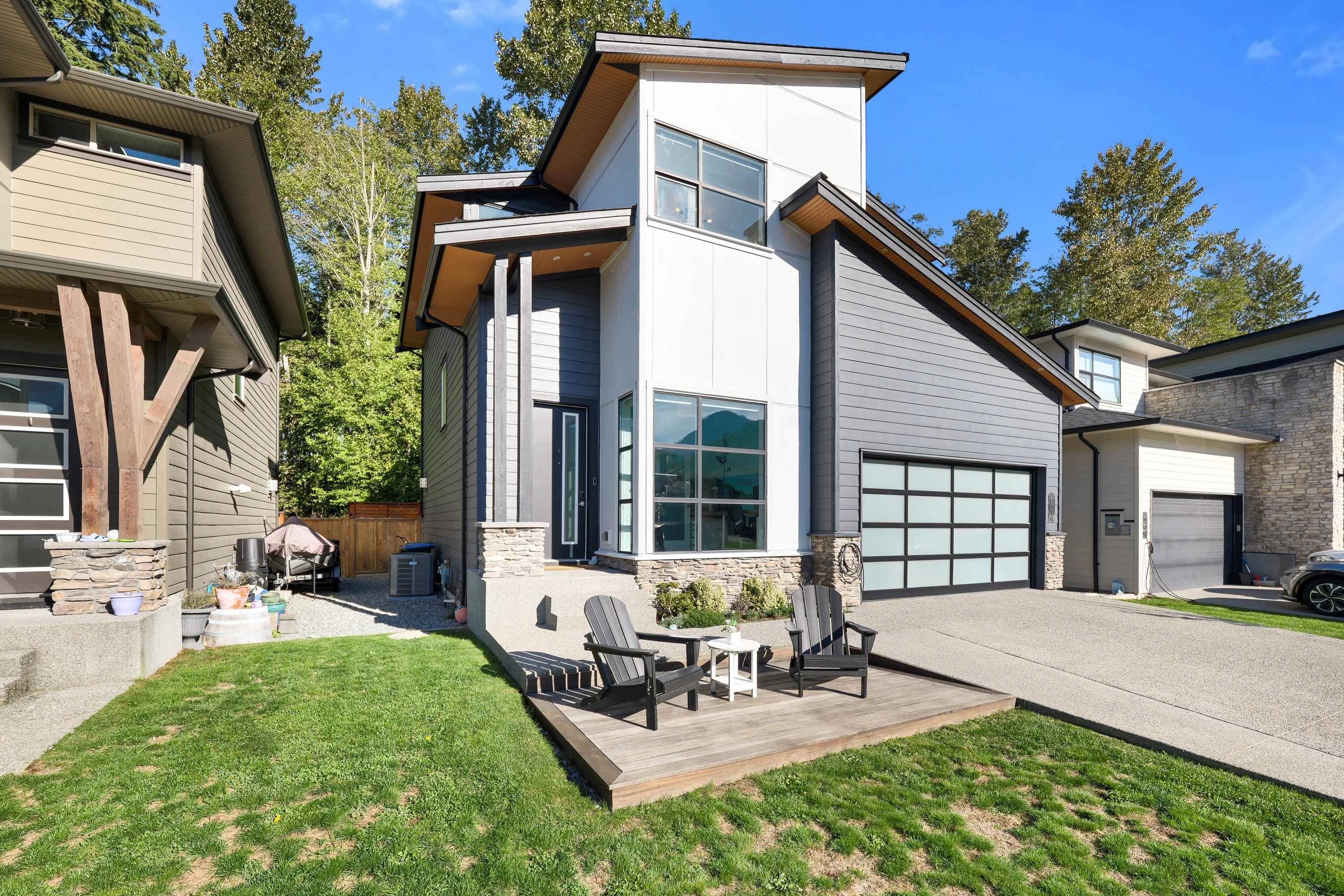 39349 Falcon Crescent, Squamish
