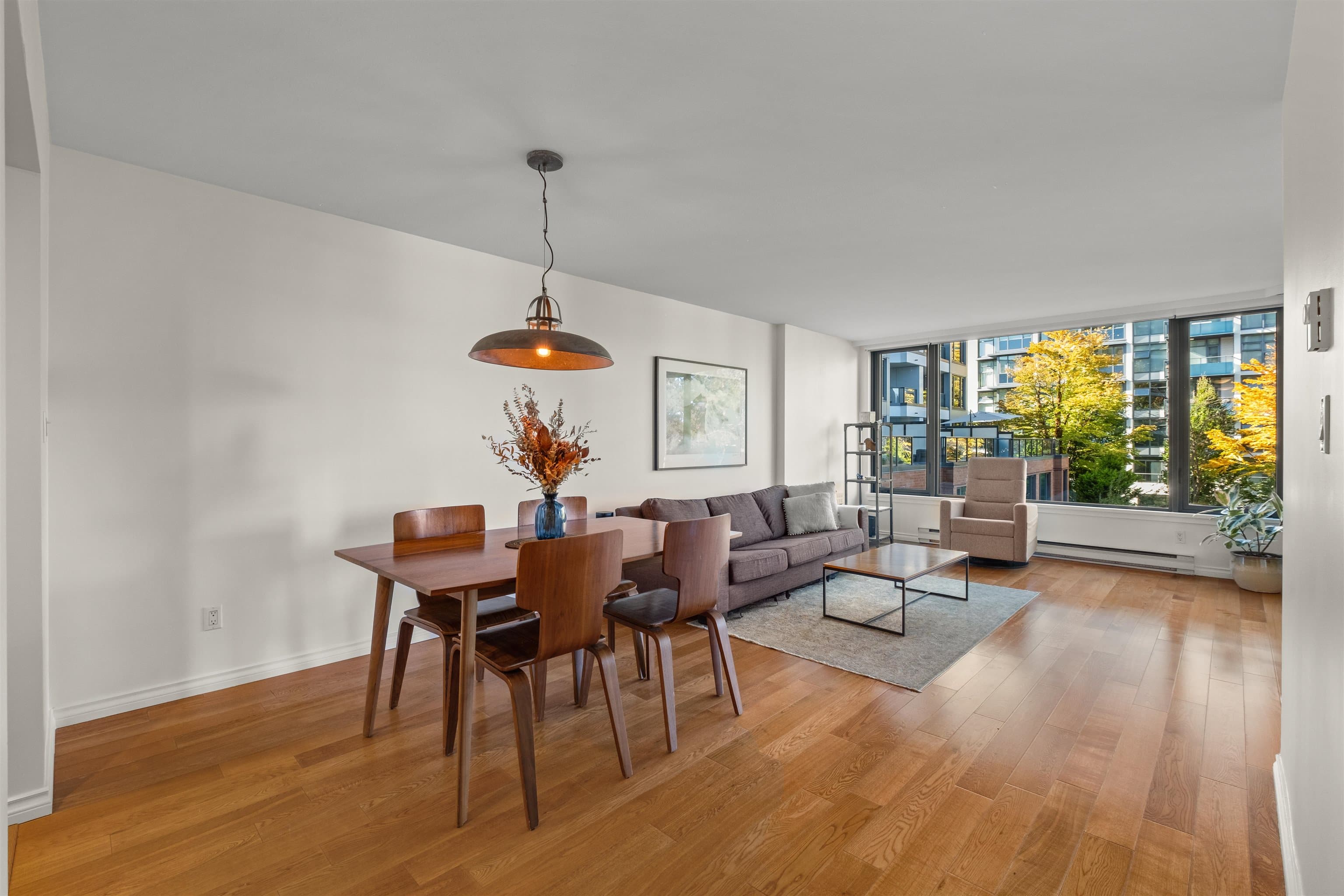 301 - 2201 Pine Street, Vancouver