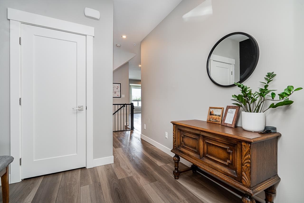 5 - 43575 Chilliwack Mountain Road, Chilliwack, V2R 6B9 — photo 2