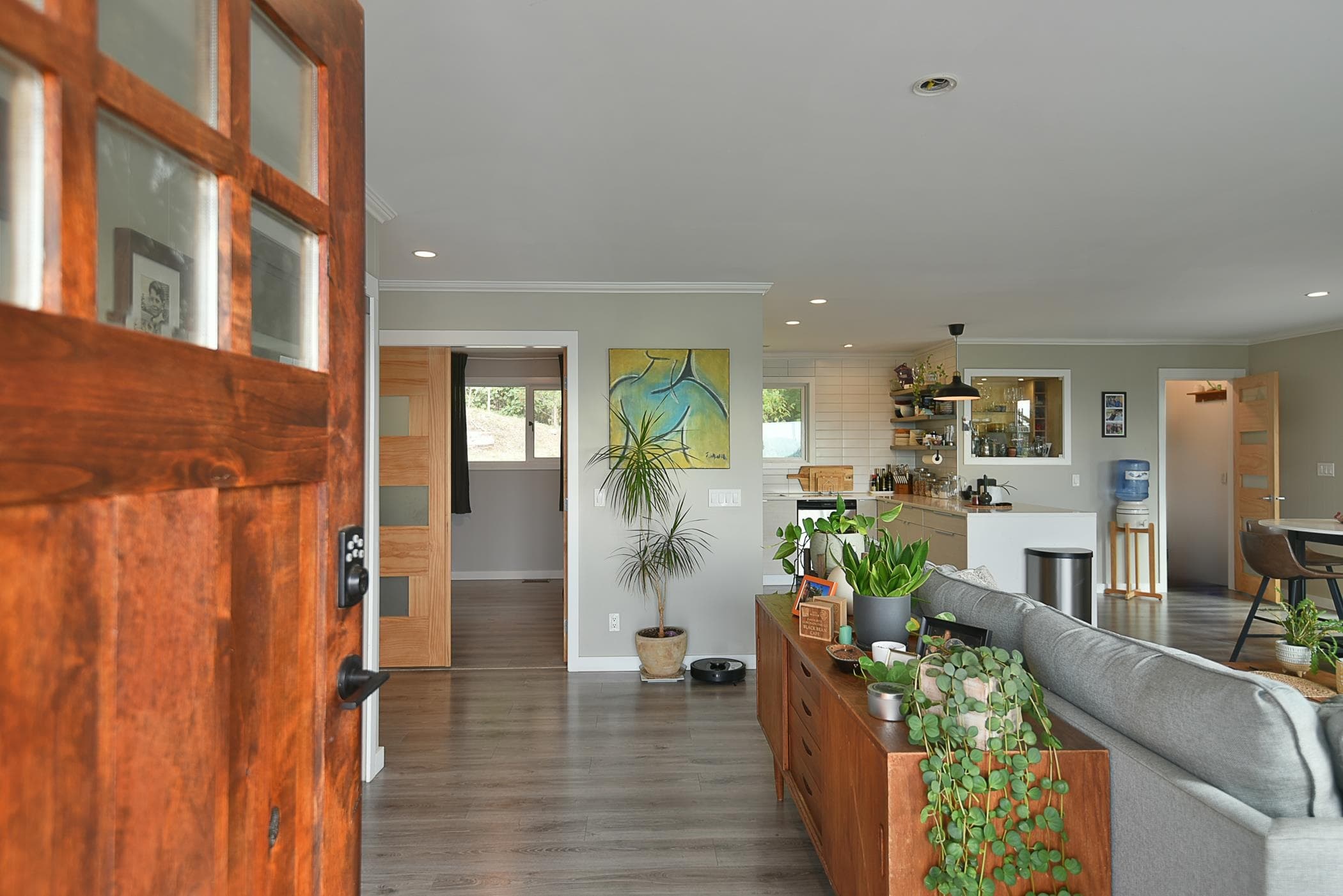 482 Elphinstone Avenue, Gibsons, V0N 1V1 — photo 3