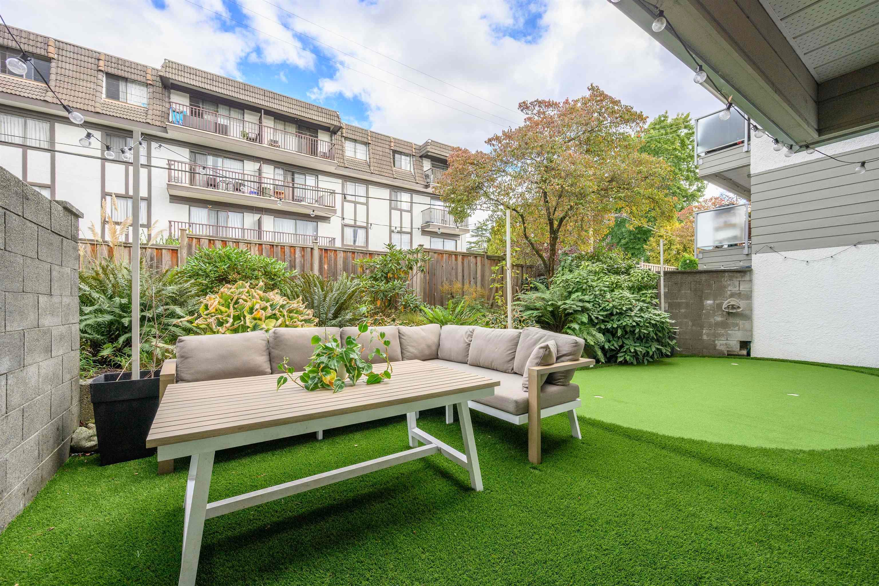 105 - 308 W 2nd Street, North Vancouver — sold