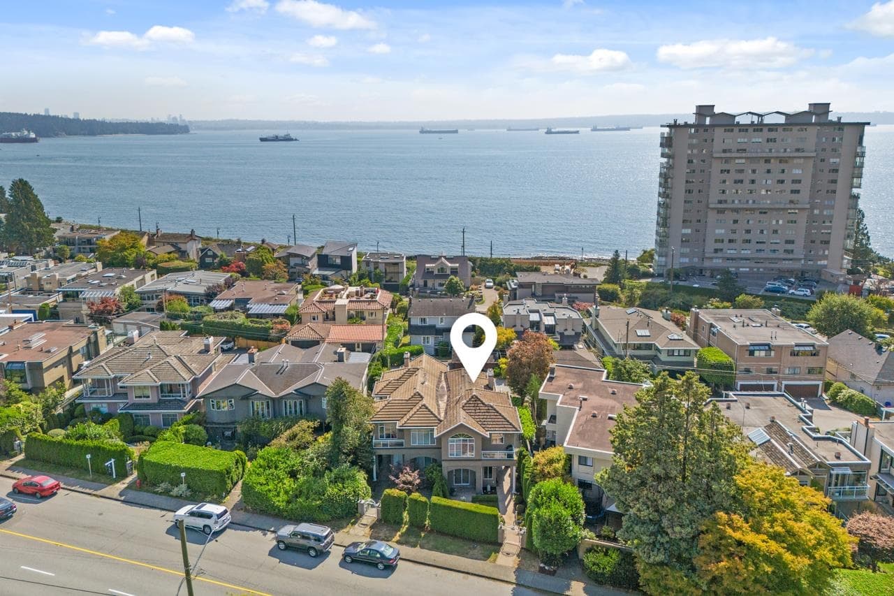 2362 Marine Drive, West Vancouver, V7V 1K8 — photo 3