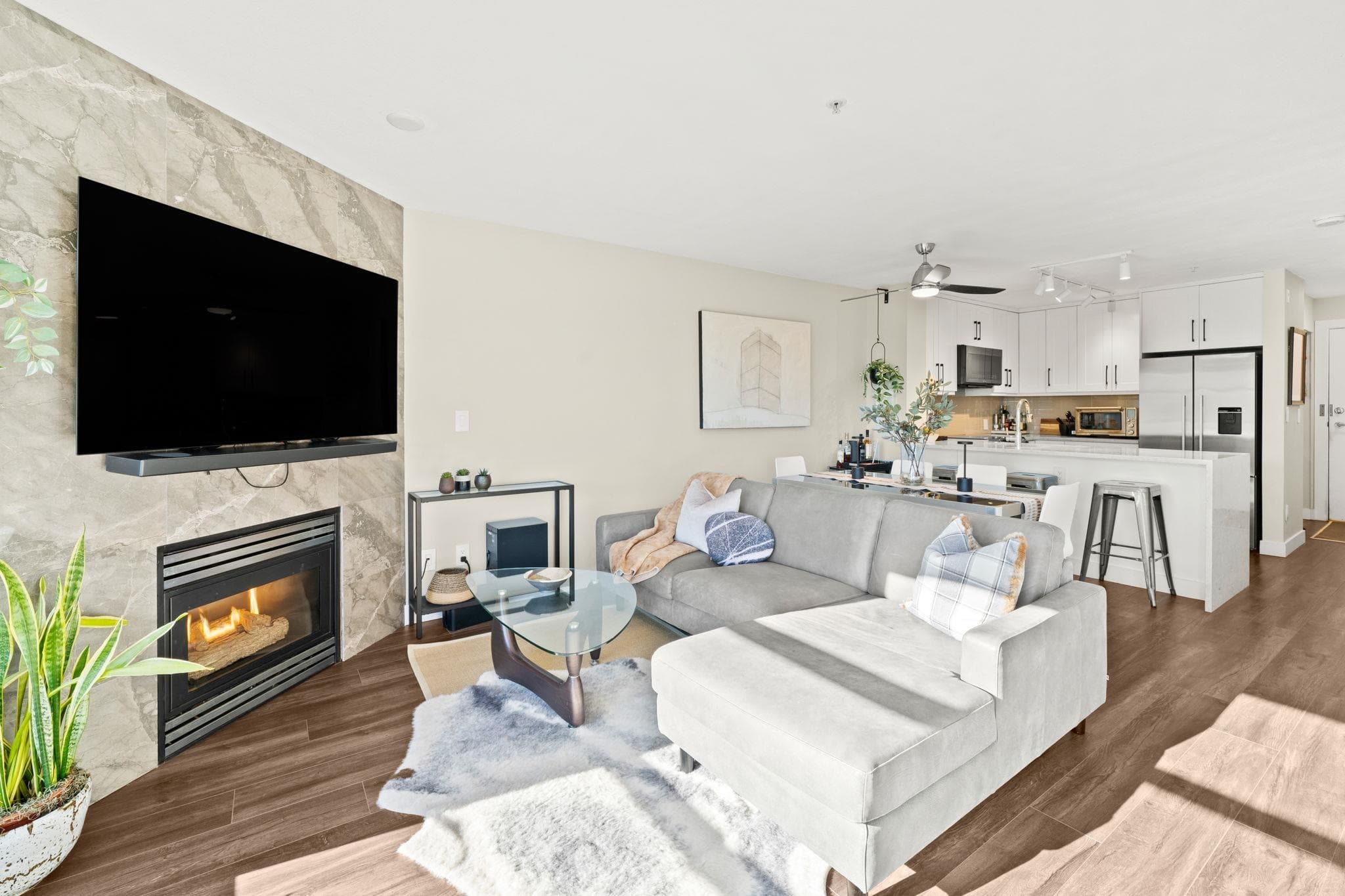 410 - 124 W 3rd Street, North Vancouver, V7M 1E8 — photo 5