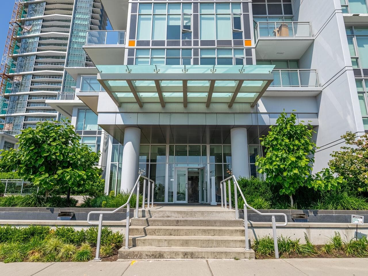 2403 - 2351 Beta Avenue, Burnaby, V5C 0M2 — photo 3
