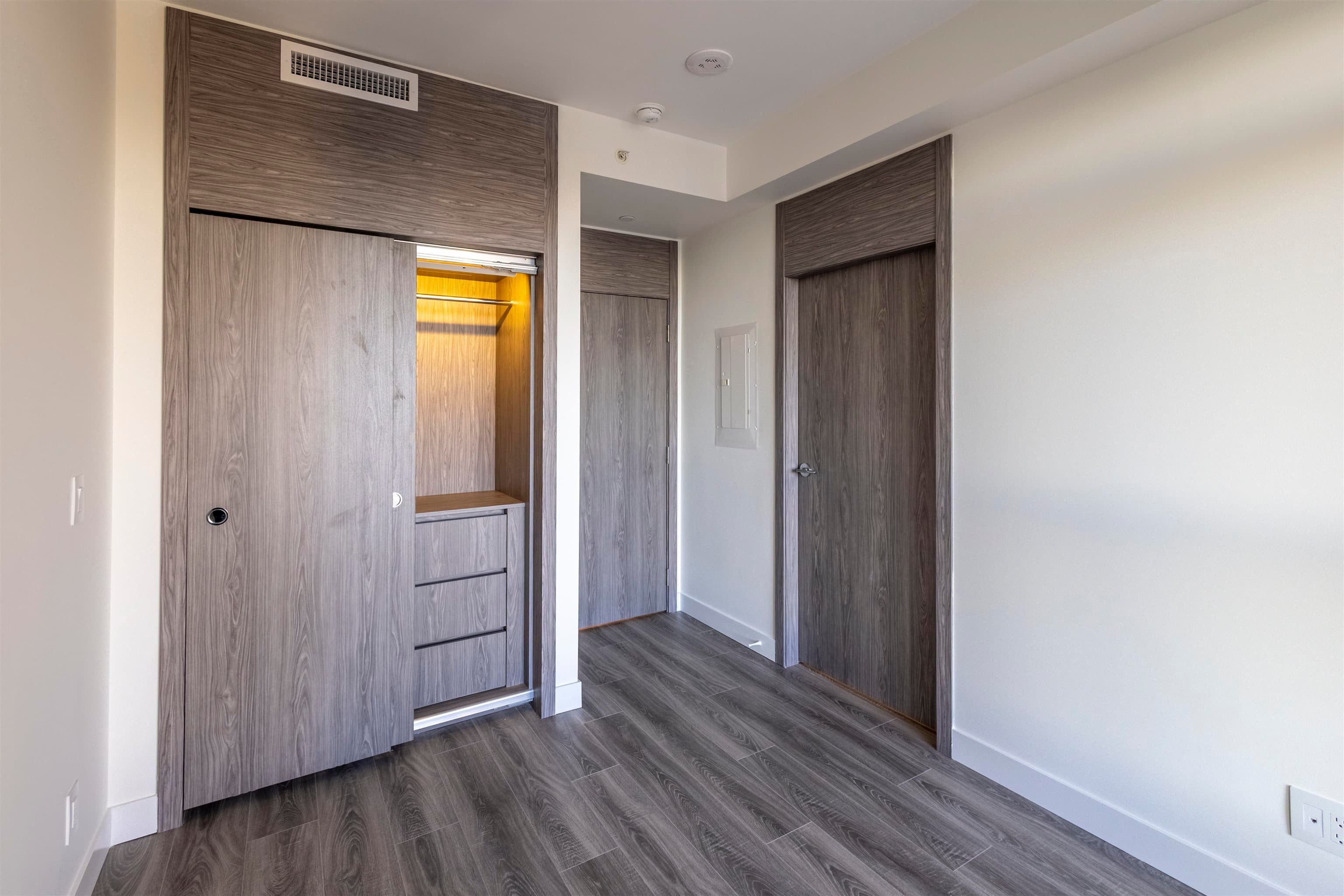 3506 - 10750 135a Street, Surrey, V3T 0V4 — photo 5