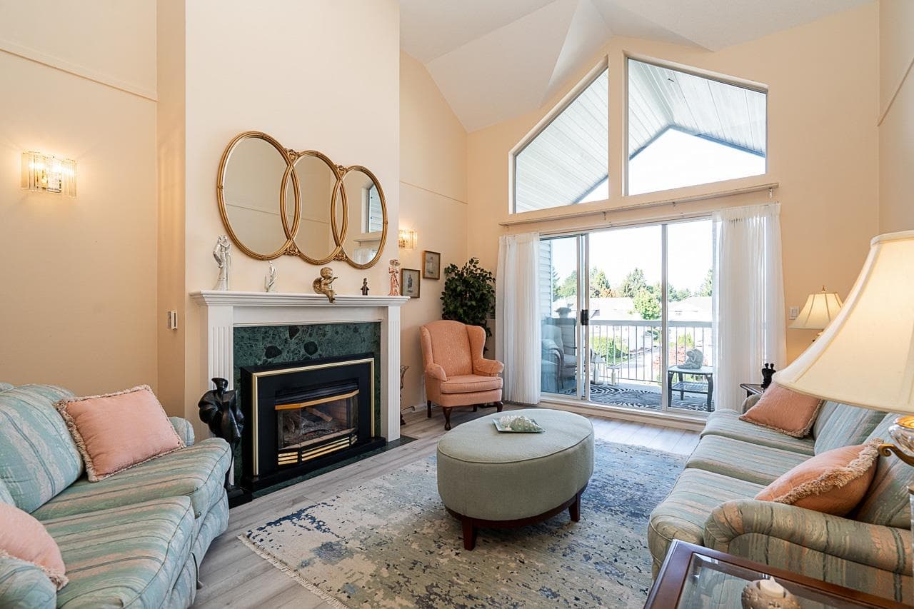 316 - 13911 70 Avenue, Surrey, V3W 6B4 — photo 3