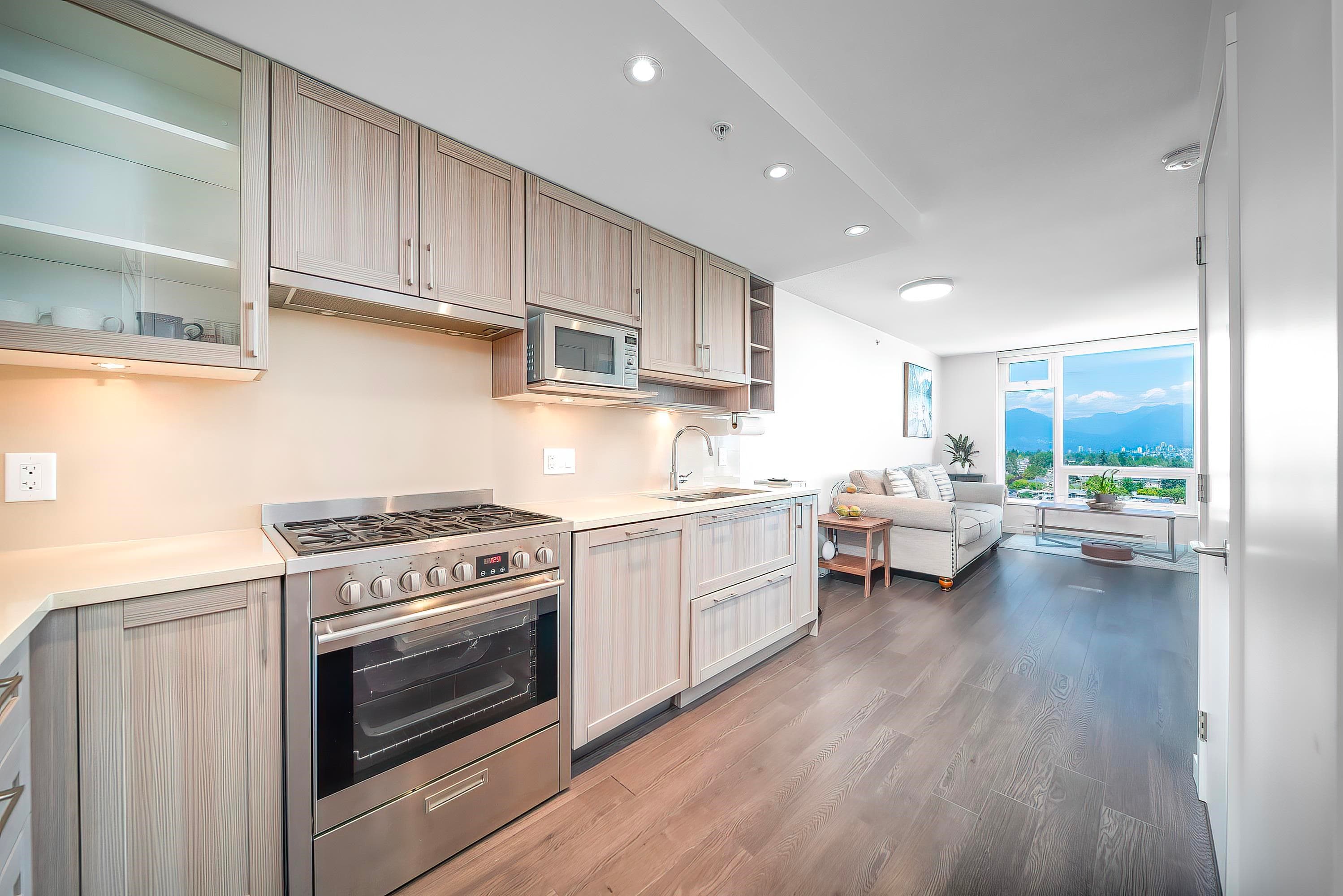 1703 - 5515 Boundary Road, Vancouver, V5R 0E5 — photo 3