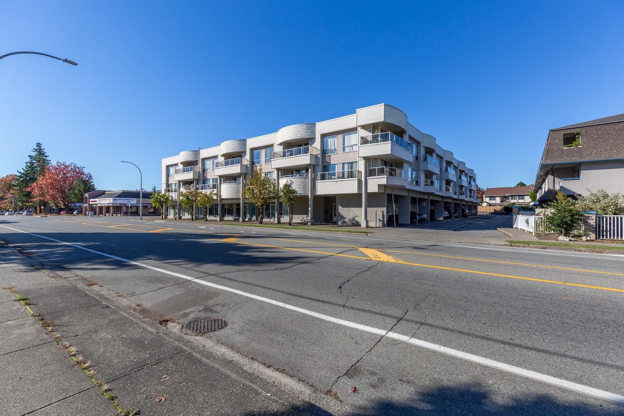 309 - 13771 72a Avenue, Surrey, V3W 9C6 — photo 2