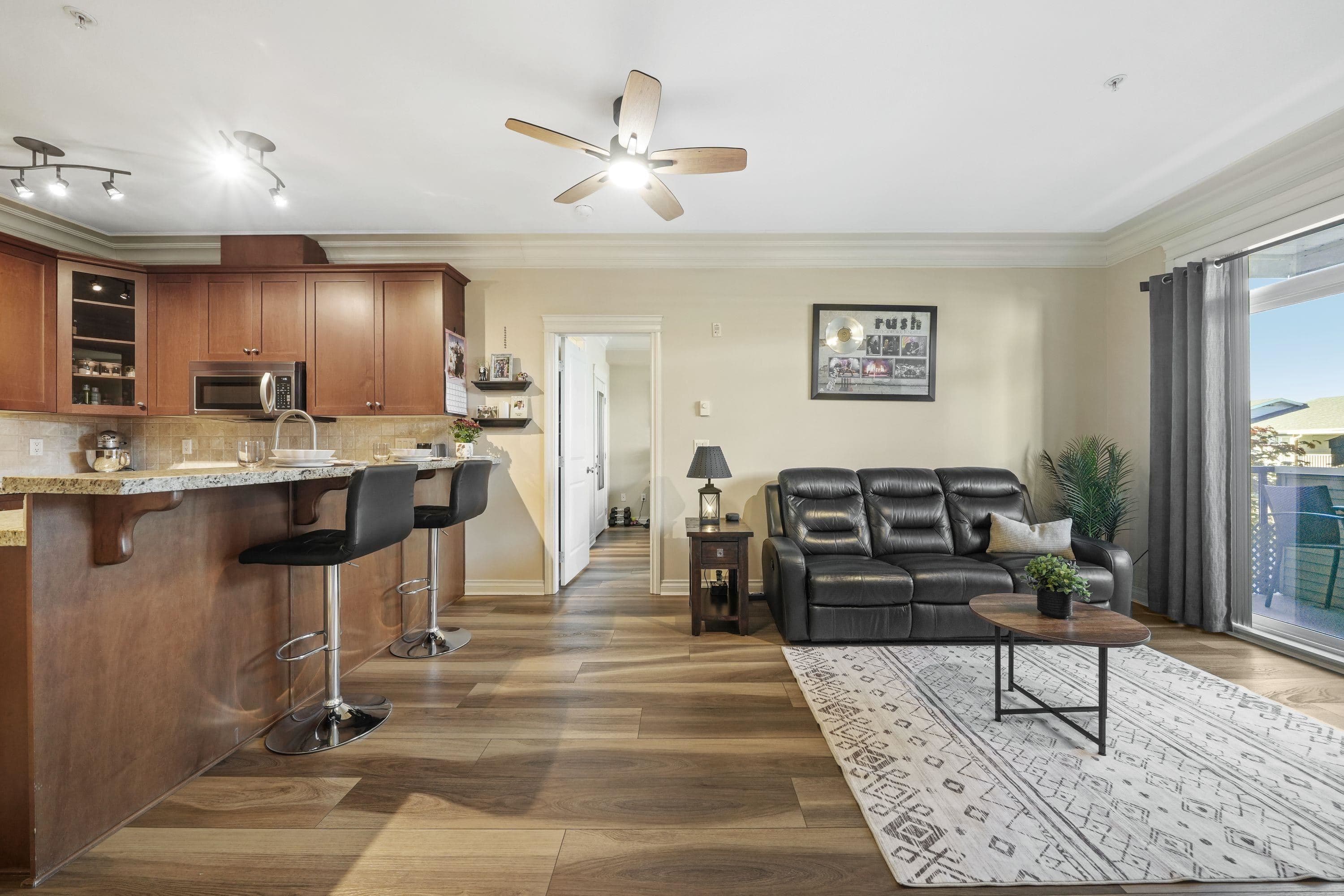 222 - 32729 Garibaldi Drive, Abbotsford, V2T 0A6 — photo 4