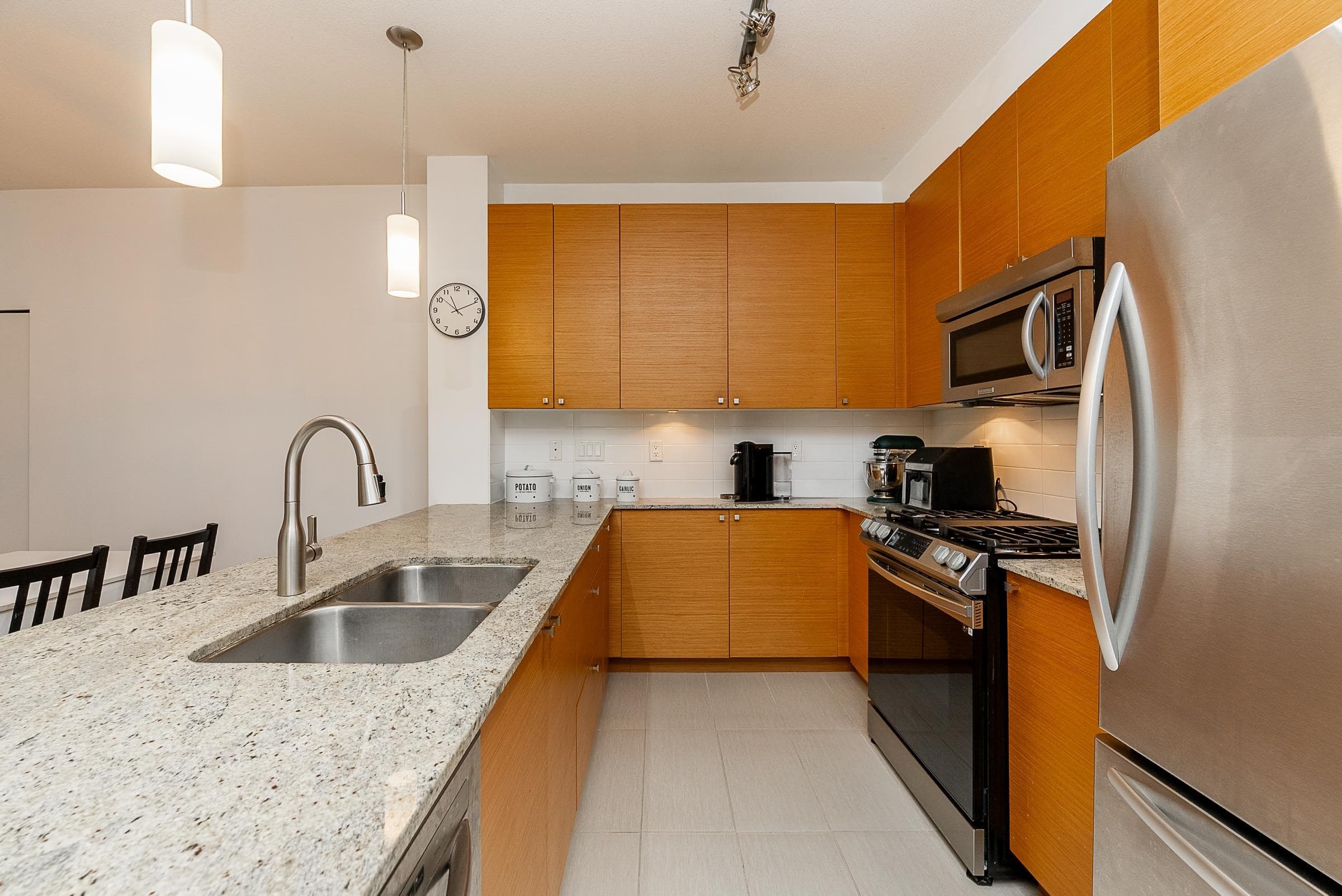 310 - 101 Morrissey Road, Port Moody, V3H 0E6 — photo 3