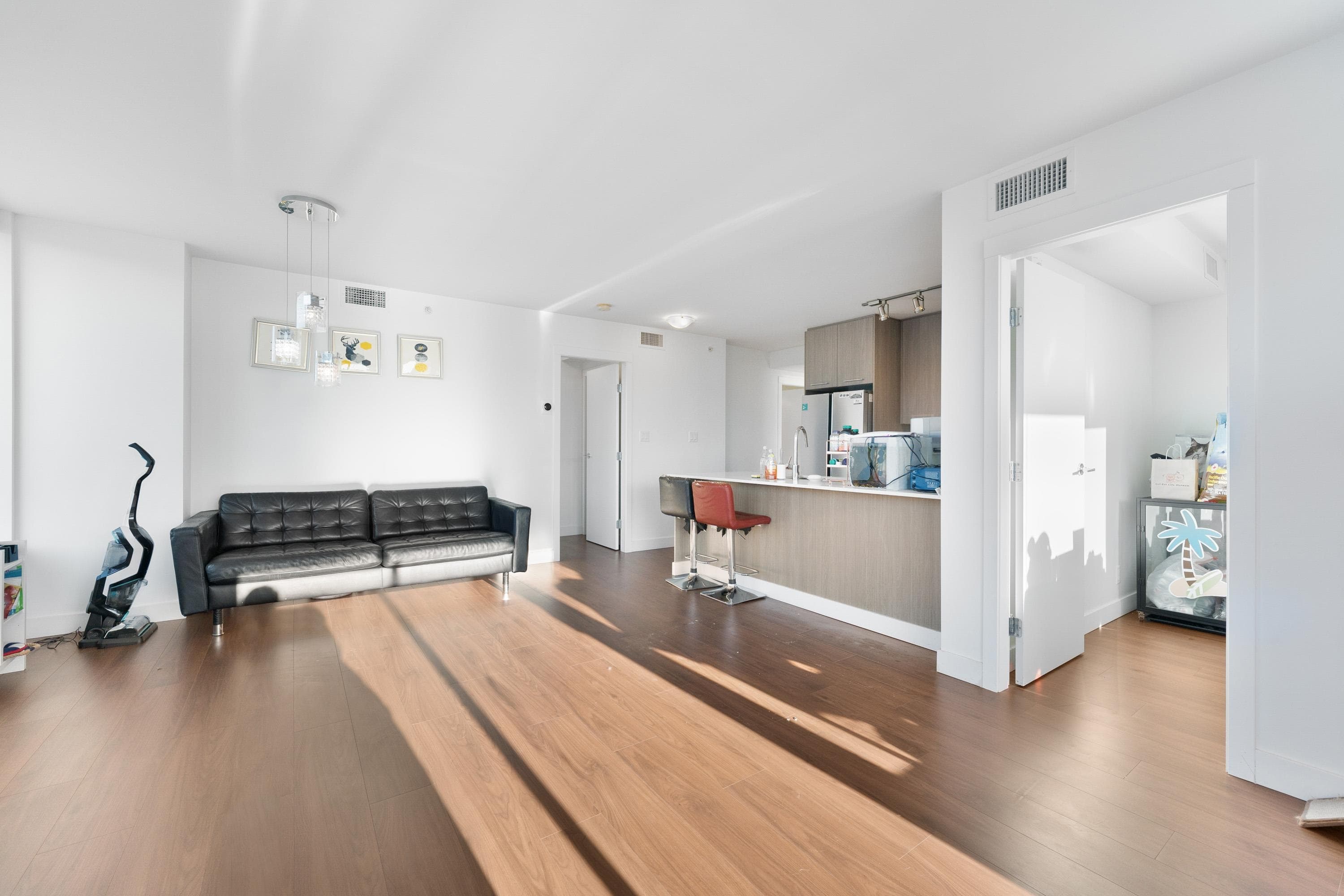802 - 7708 Alderbridge Way, Richmond, V6X 0P9 — photo 2