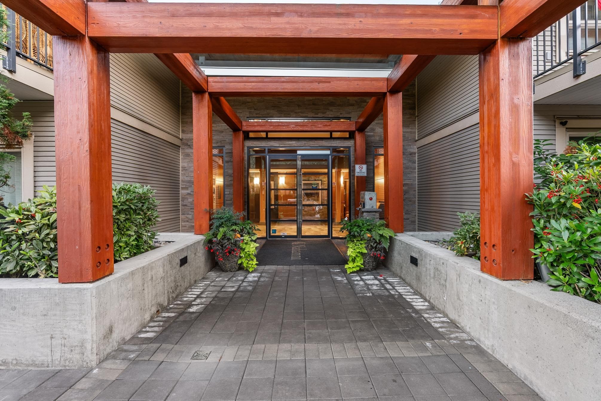 313 - 701 Klahanie Drive, Port Moody, V3H 5L6 — photo 2