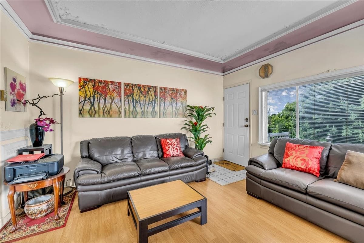2168 Renfrew Street, Vancouver, V5M 3J5 — photo 5