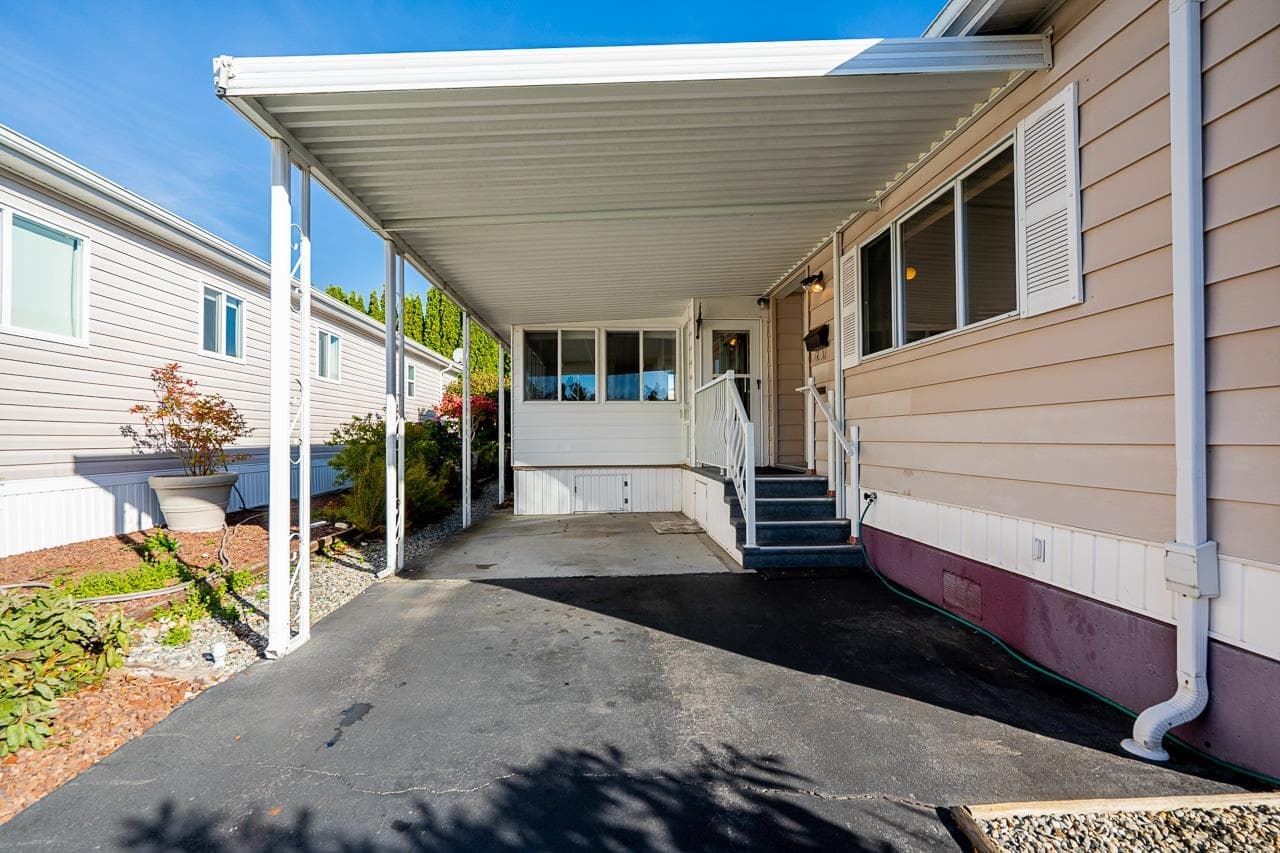 24 - 15875 20 Avenue, Surrey, V4A 2B1 — photo 4