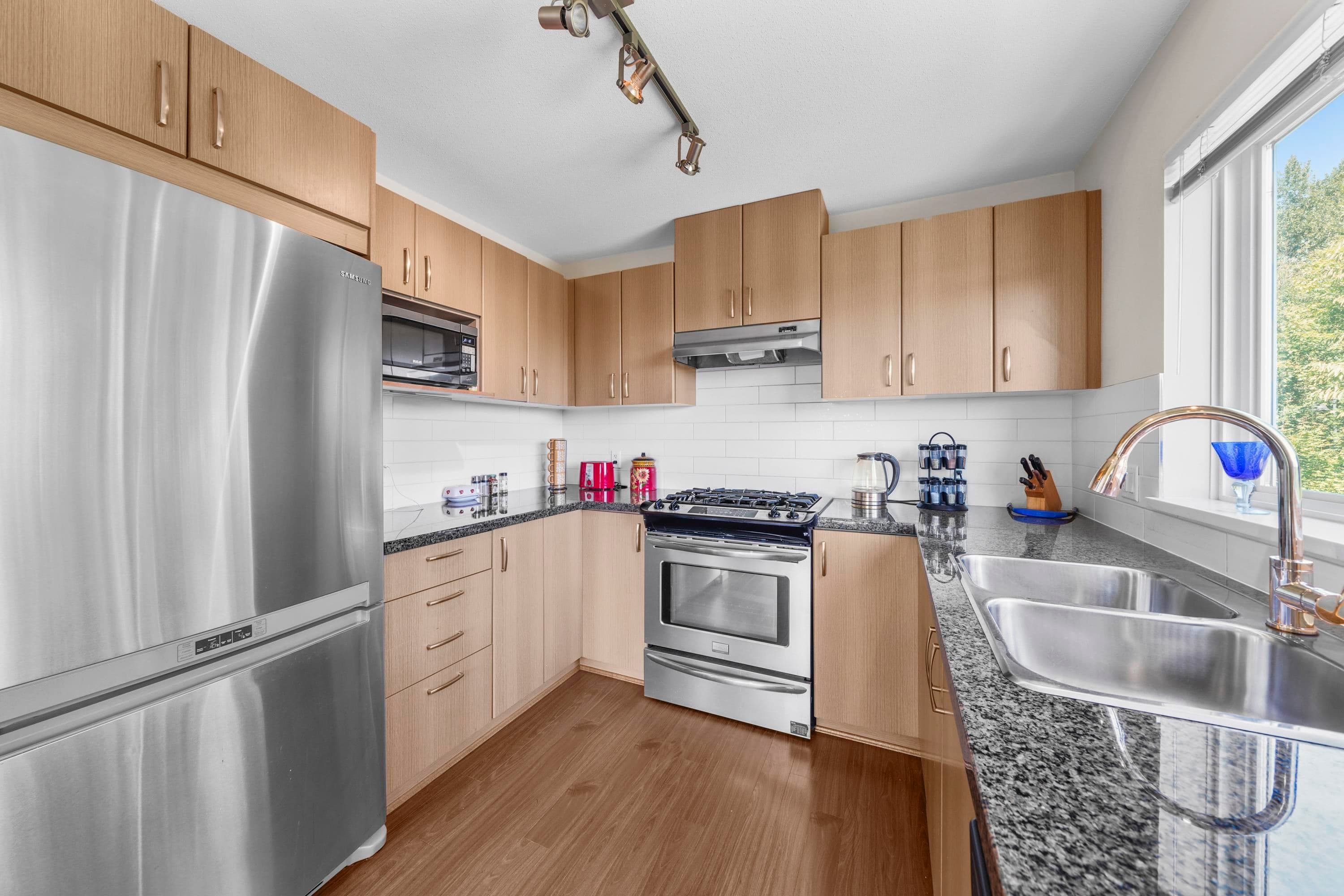 415 - 3050 Dayanee Springs Boulevard, Coquitlam, V3E 0A2 — photo 4