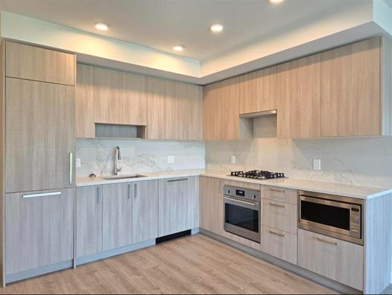 509 - 13350 Central Avenue, Surrey, V3T 0S1 — photo 2