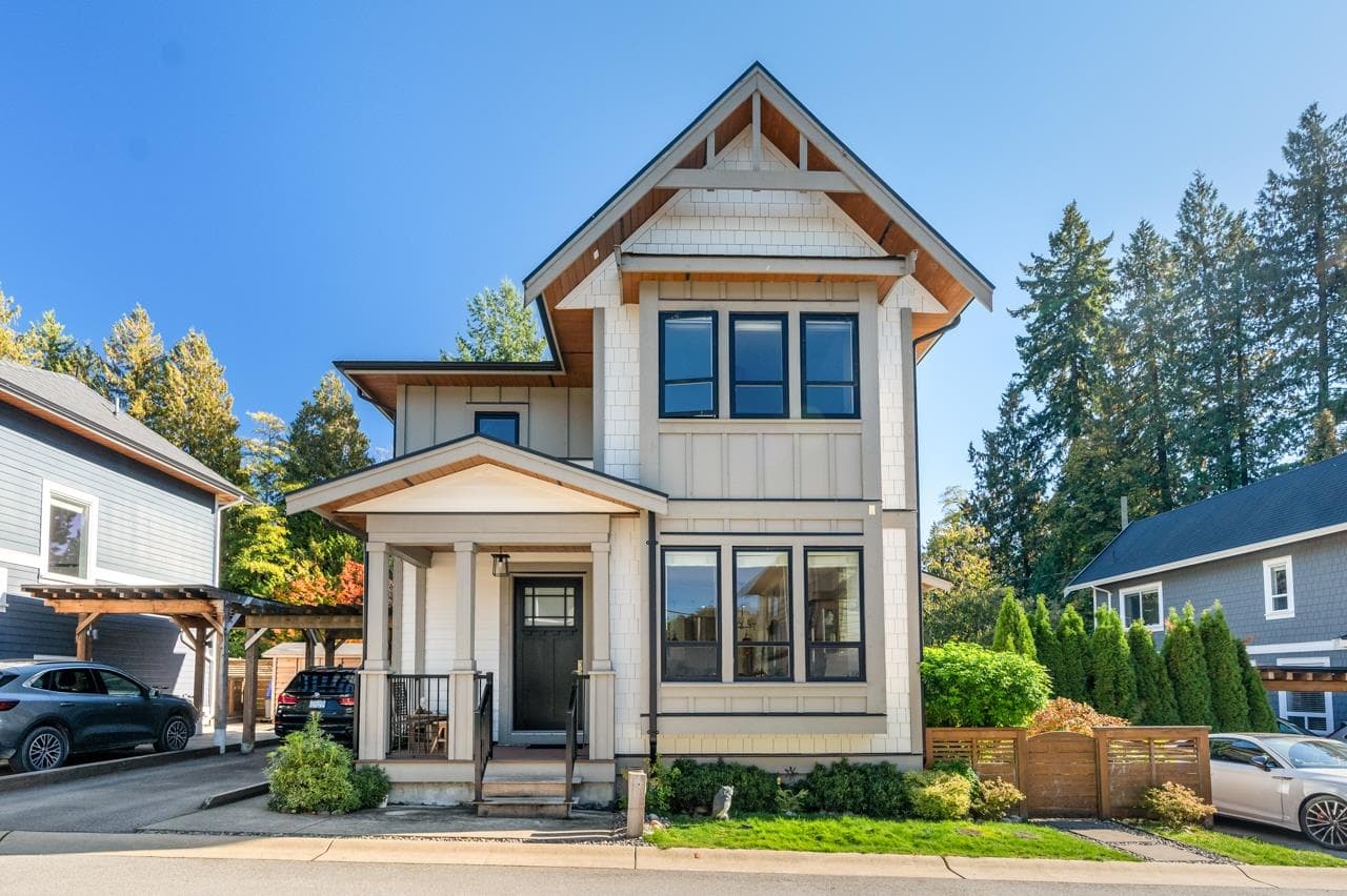 2020 Carson Court, North Vancouver, V7M 0E1 — photo 2