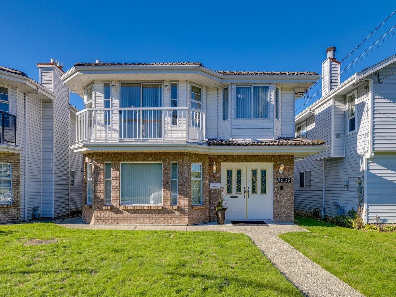 8029 15th Avenue, Burnaby — sold