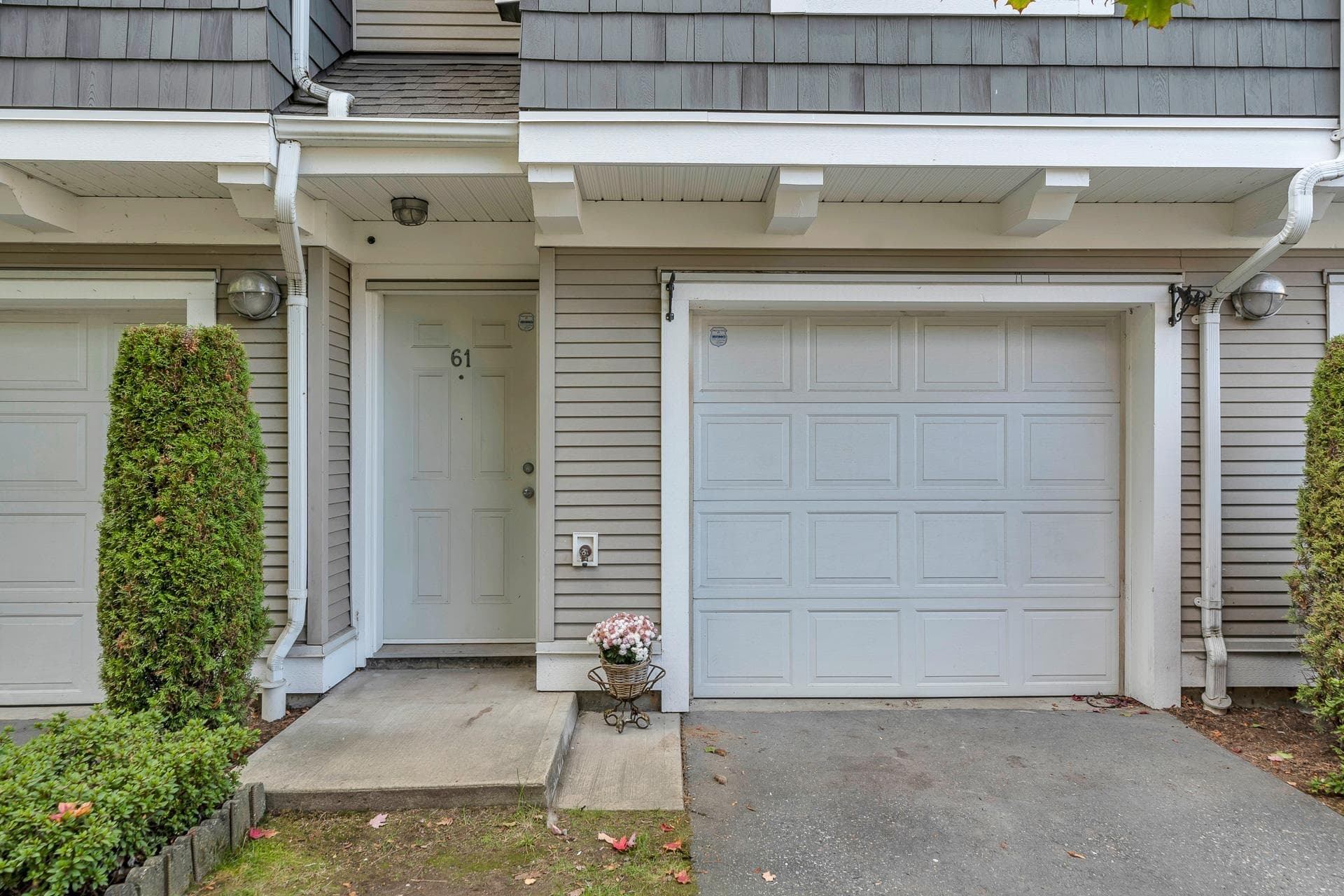 61 - 20760 Duncan Way, Langley, V3A 9J6 — photo 2