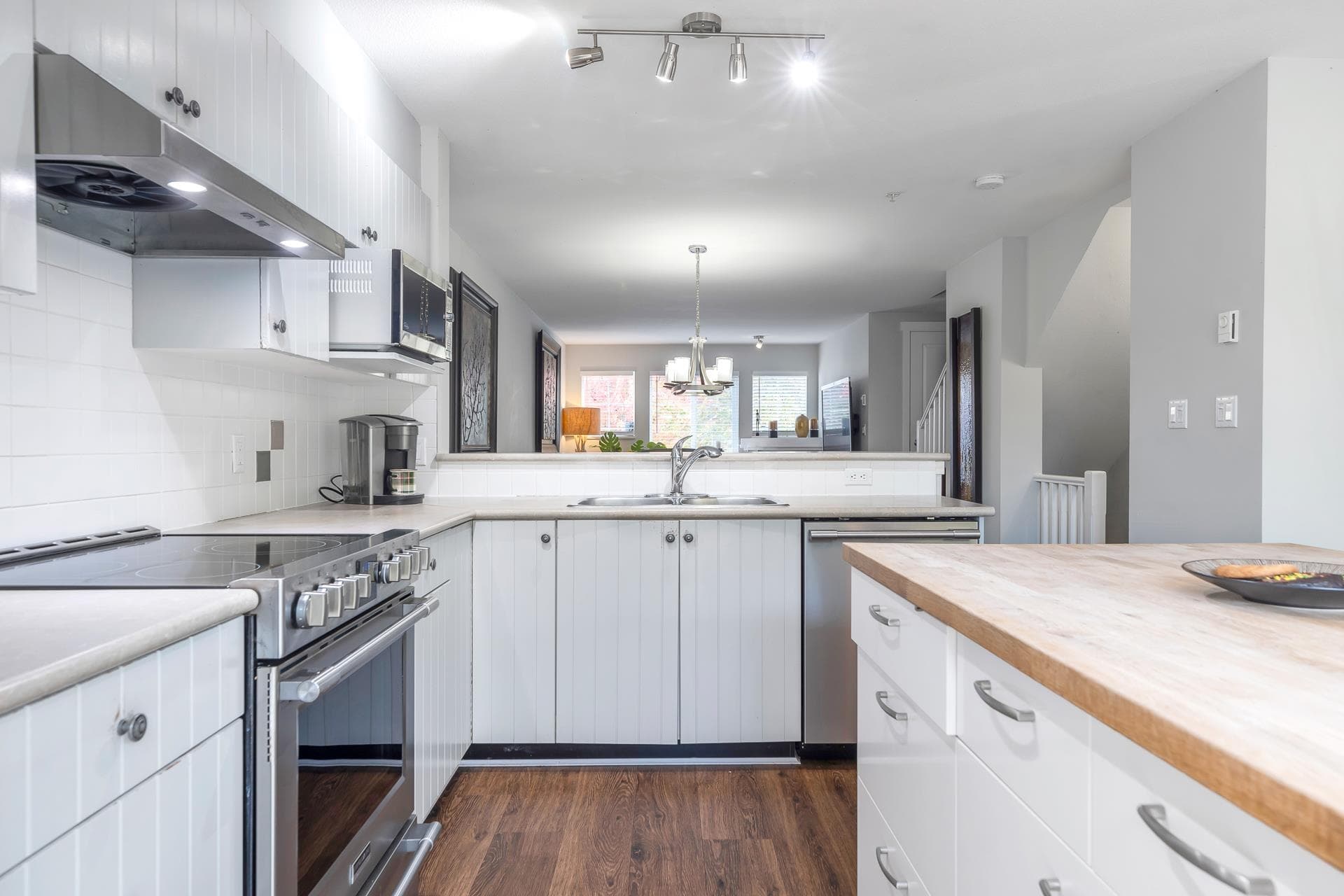 61 - 20760 Duncan Way, Langley, V3A 9J6 — photo 4