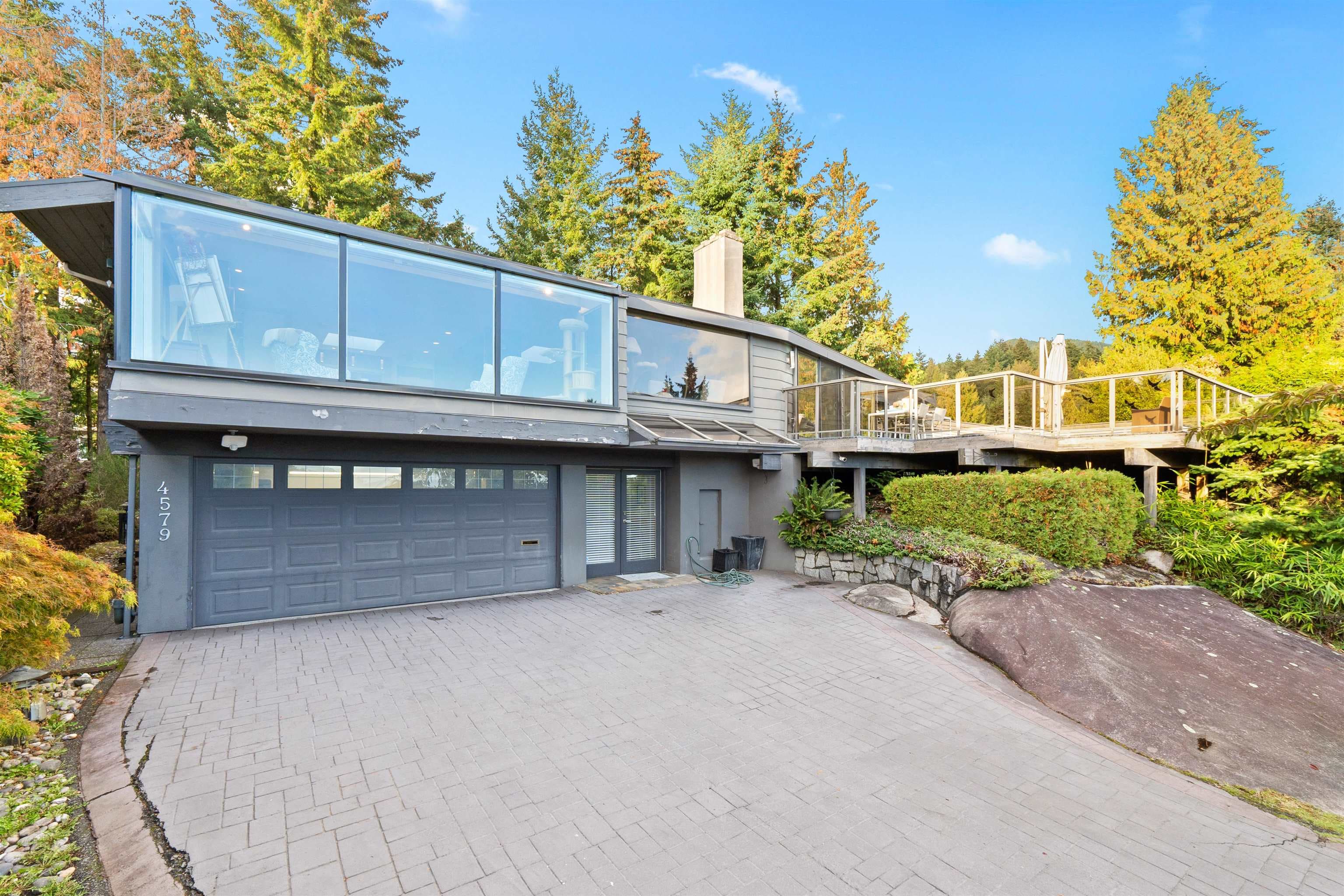 4579 Woodgreen Court, West Vancouver