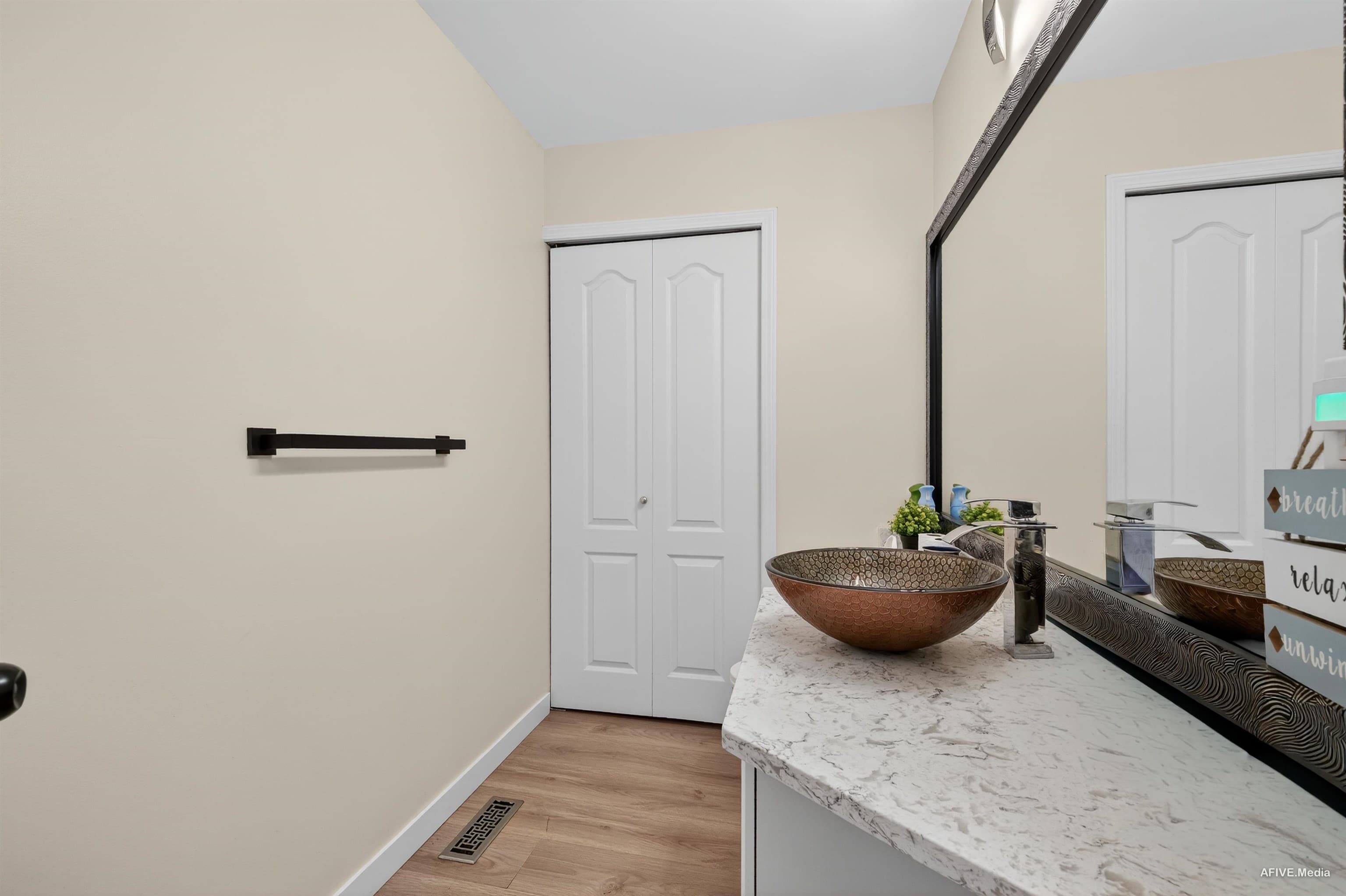 37 - 12165 75 Avenue, Surrey, V3W 0W7 — photo 5