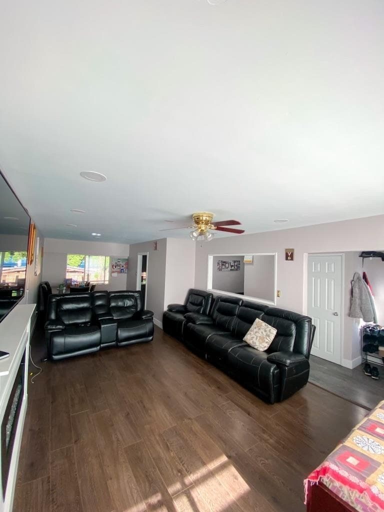 9864 128 Street, Surrey, V3T 2Y6 — photo 4