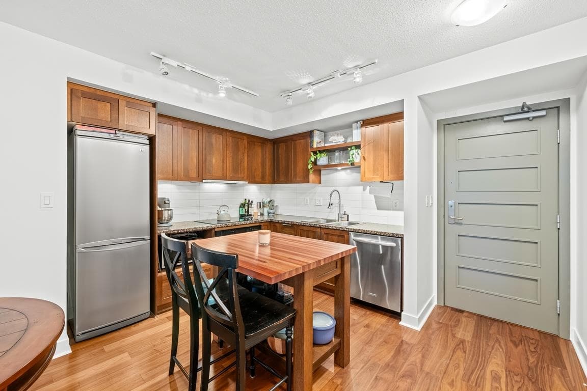 608 - 2228 W Broadway, Vancouver, V6K 0B1 — photo 4