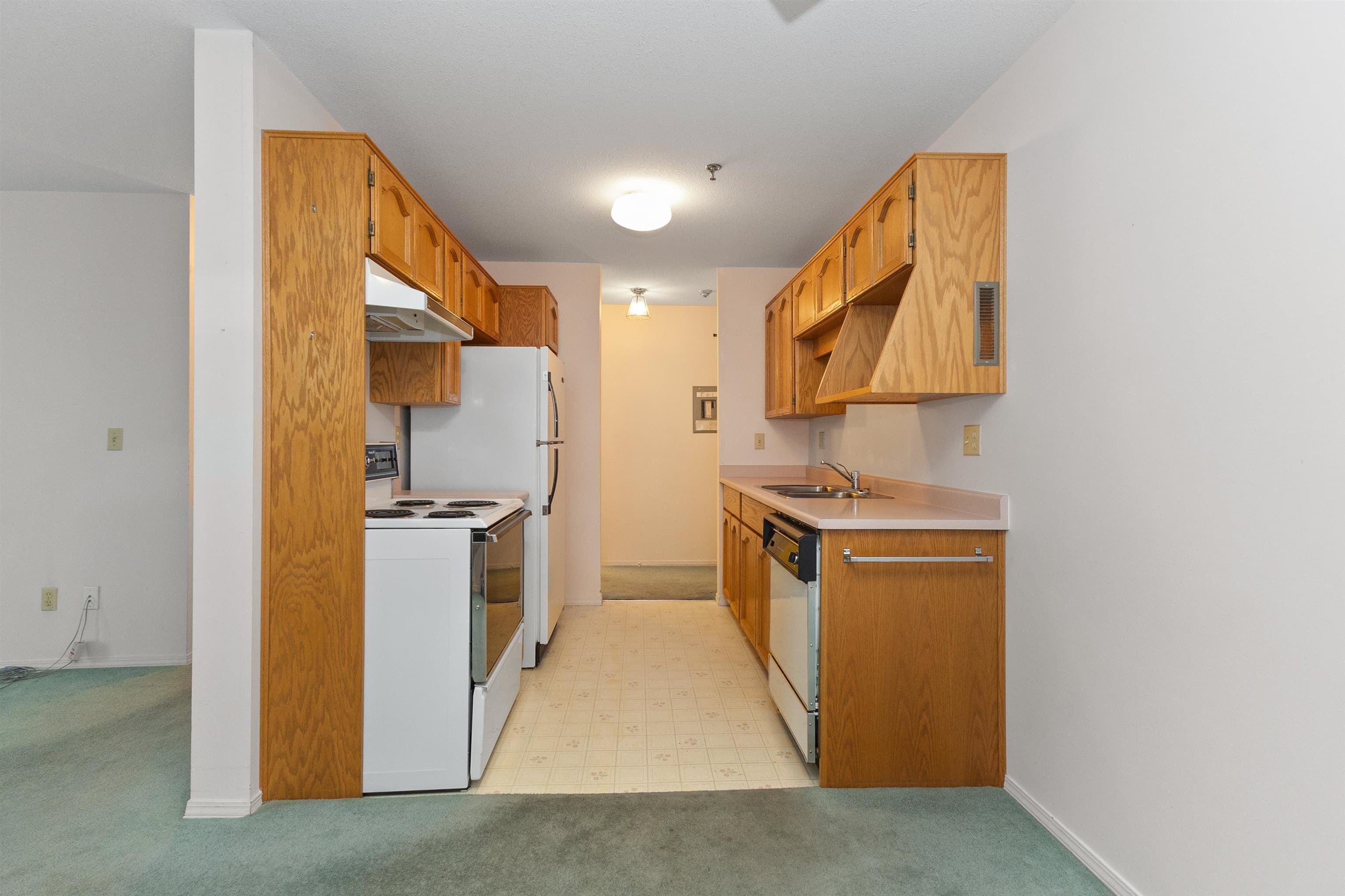 103 - 33535 King Road, Abbotsford, V2S 6Z5 — photo 5