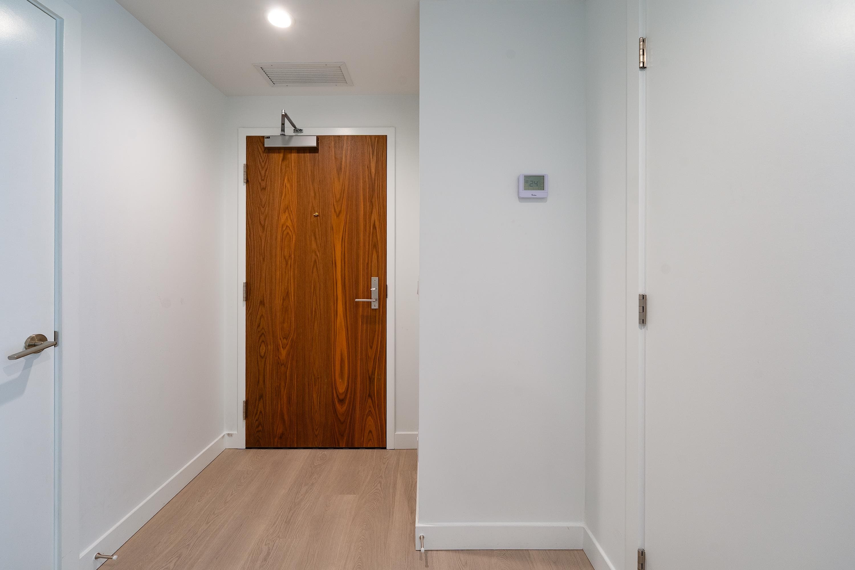 1002 - 6537 Telford Avenue, Burnaby, V5H 0K9 — photo 4
