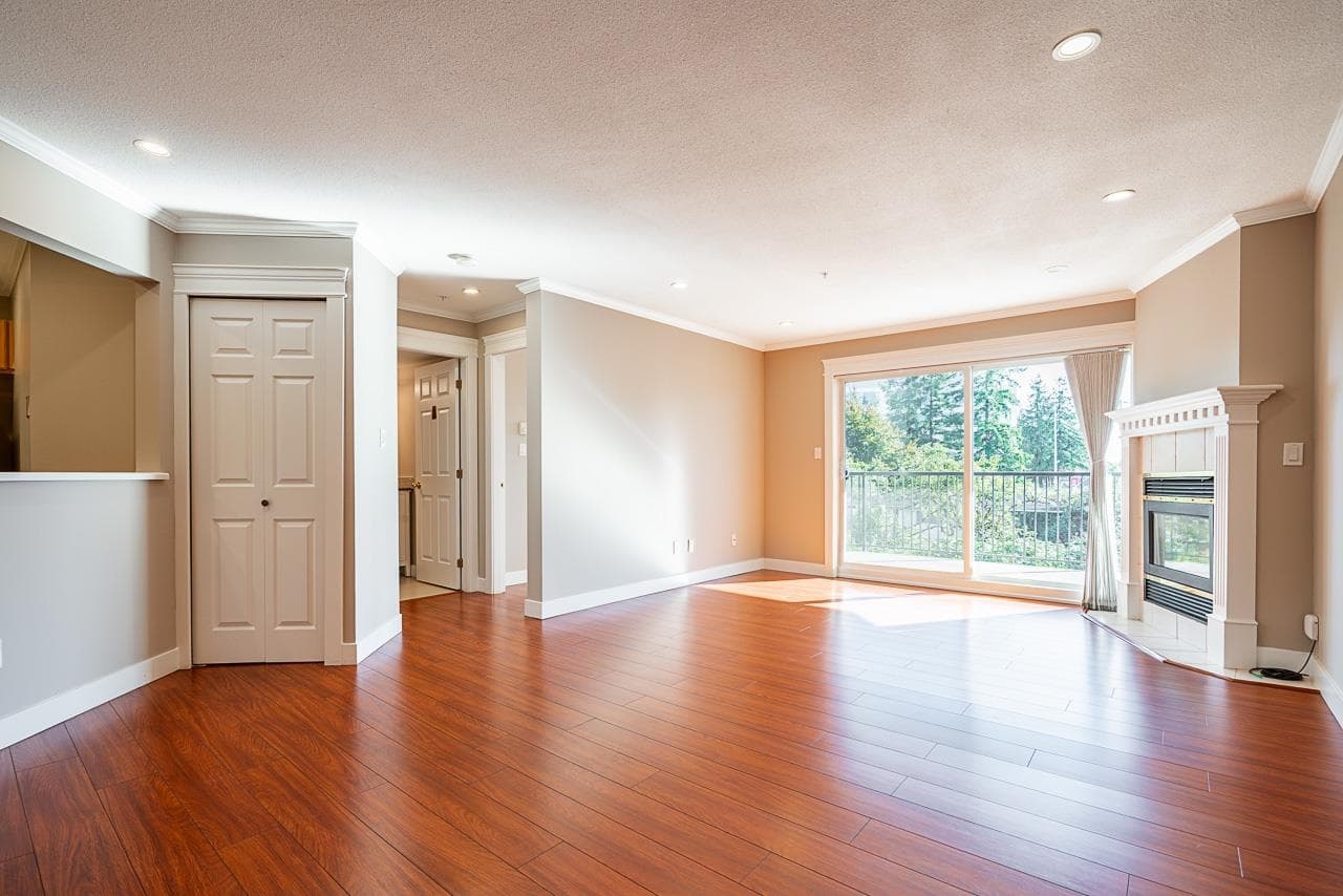 209 - 32044 Old Yale Road, Abbotsford, V2T 2C9 — photo 3