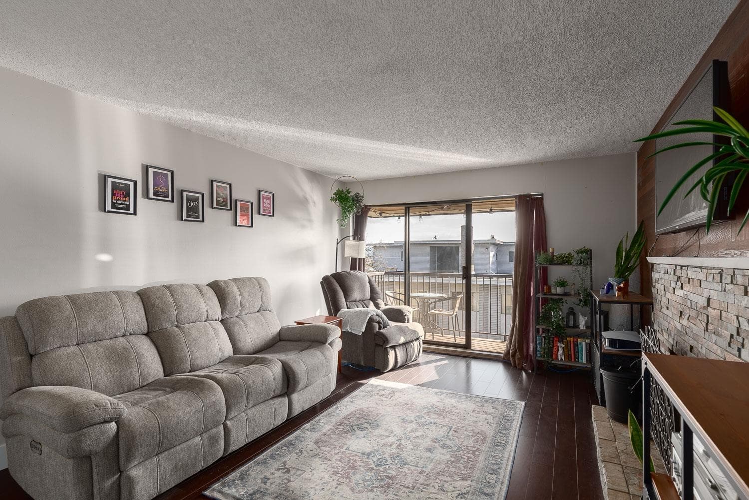 307 - 466 E Eighth Avenue, New Westminster, V3L 4L2 — photo 3